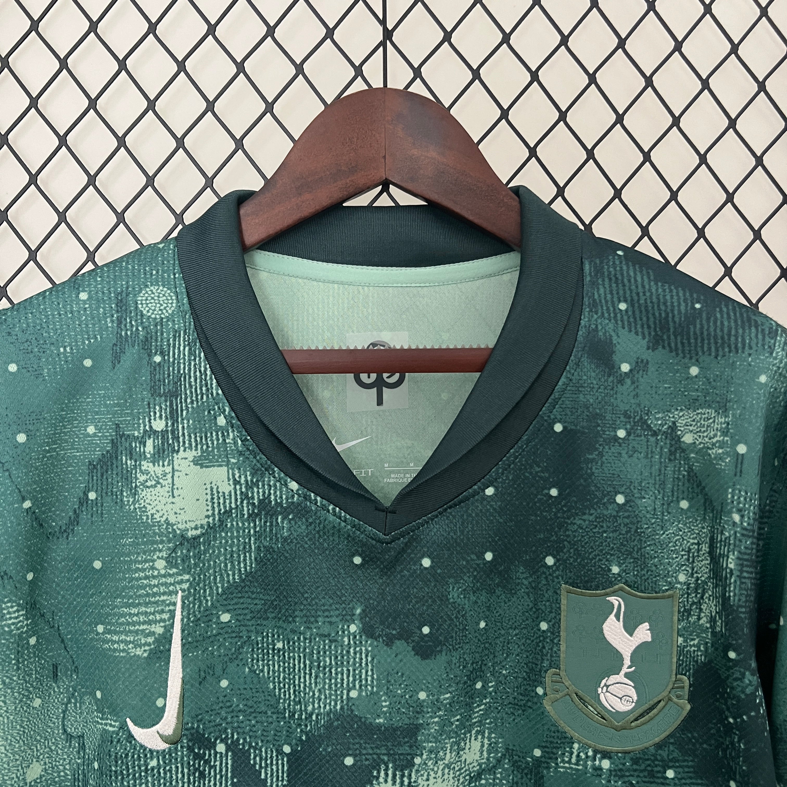 TOTTENHAM ll 24/25 (VERSION HINCHA)