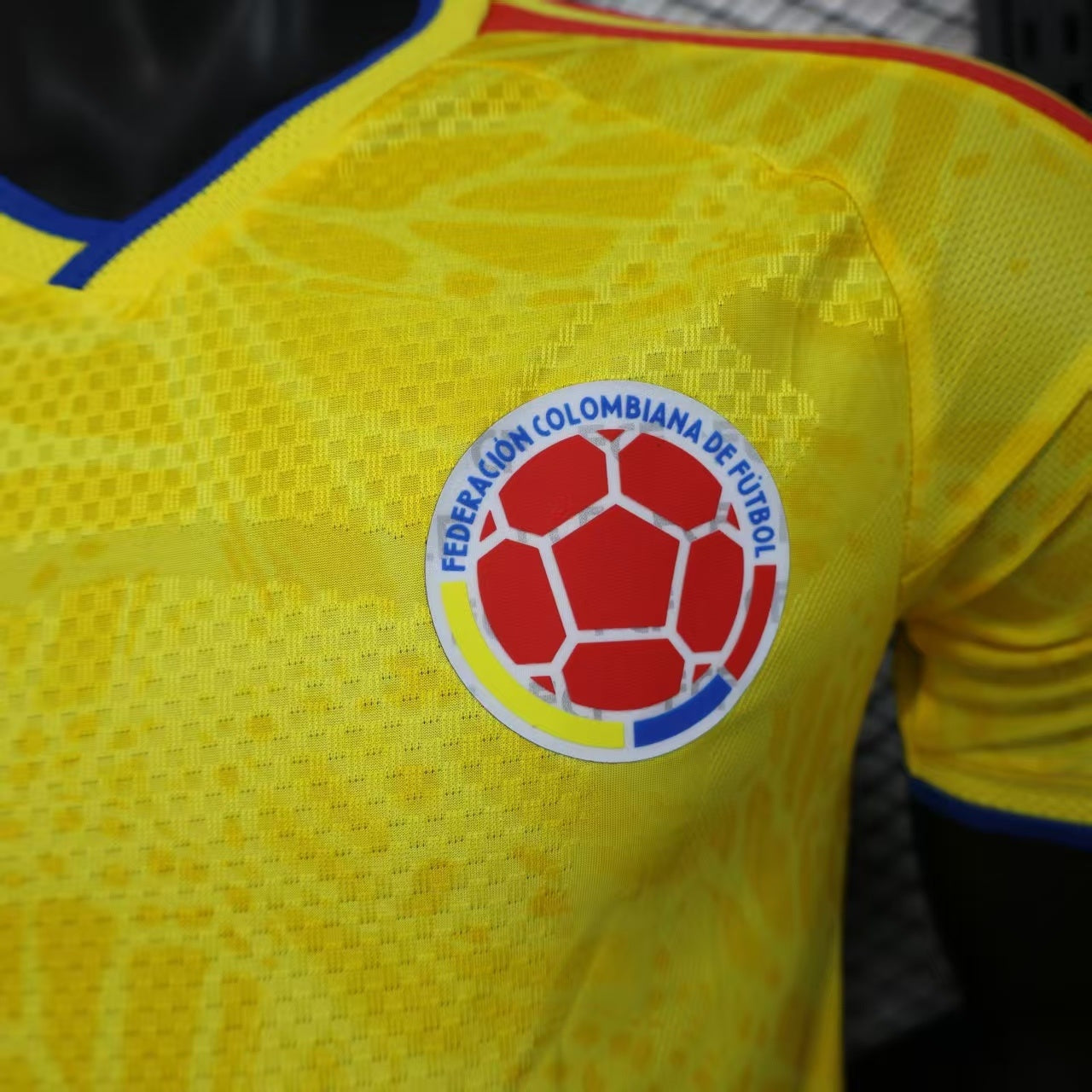 COLOMBIA 2026 MEN'S HOME JERSEY (PLAYER VERSION)