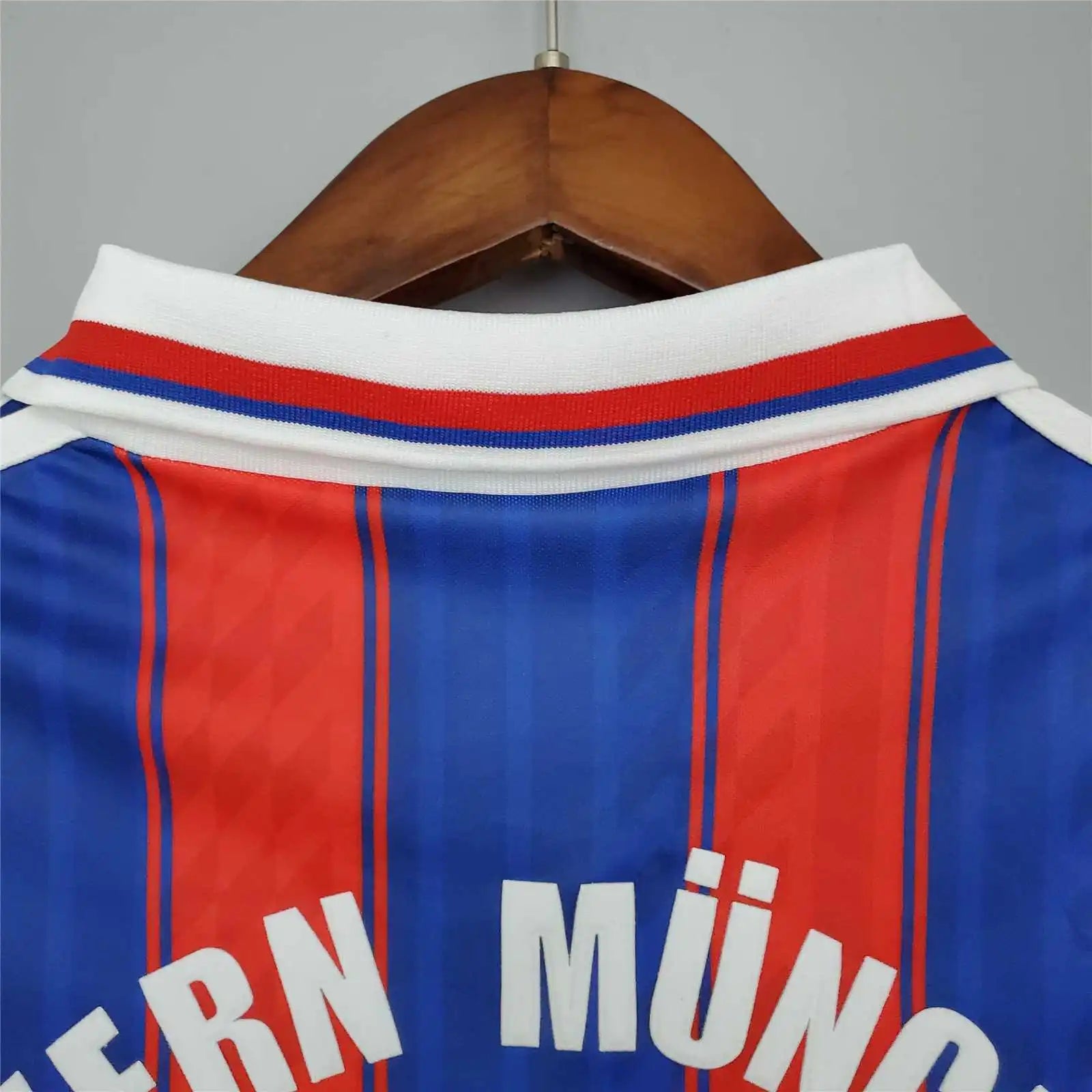 CAMISETA BAYERN MUNICH RETRO  ll  1995/1997