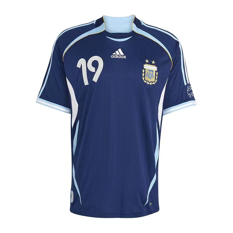 CAMISETA ARGENTINA ll RETRO 2005/06