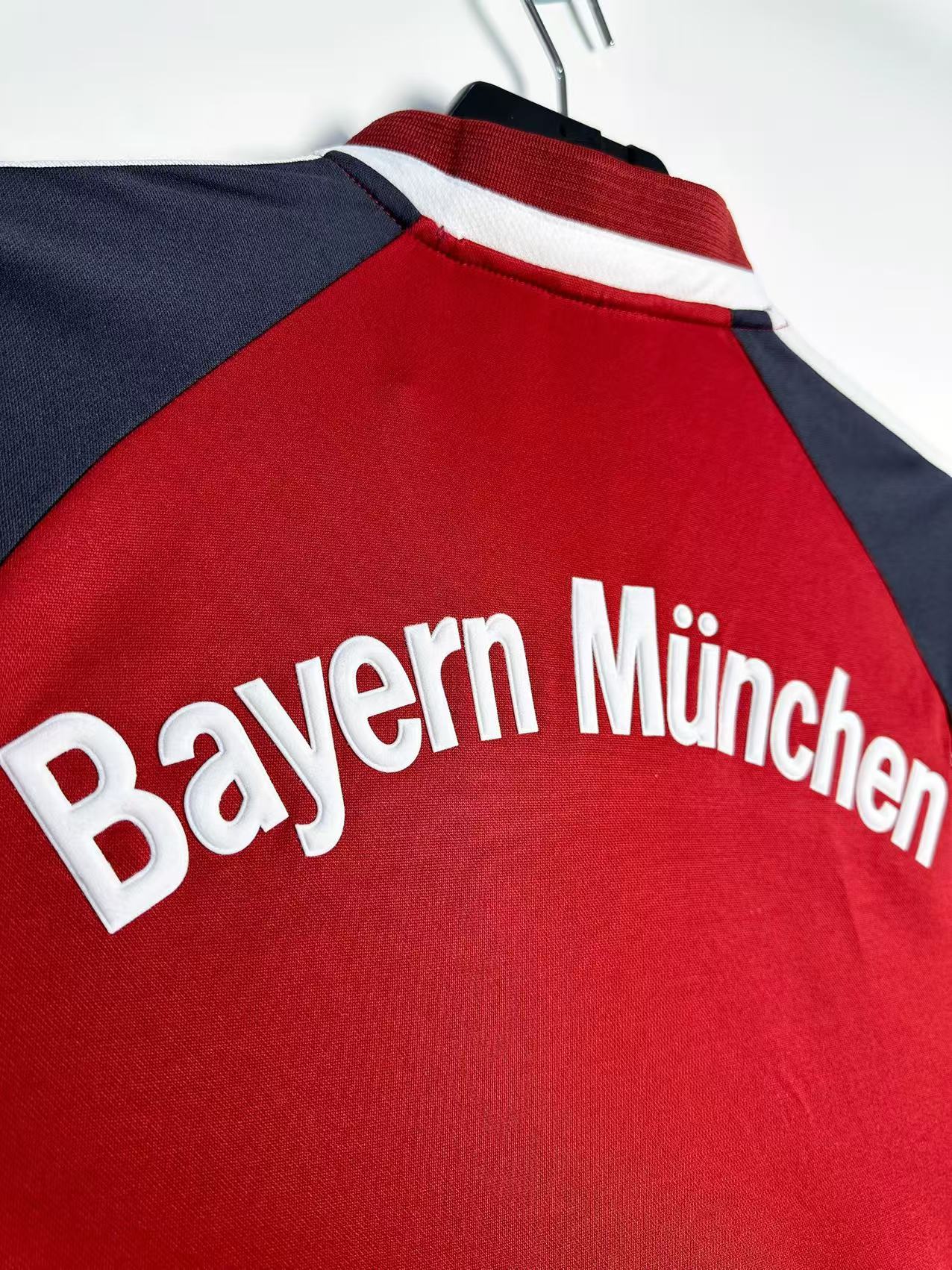 CAMISETA BAYERN MUNICH RETRO  ll  2001/2002