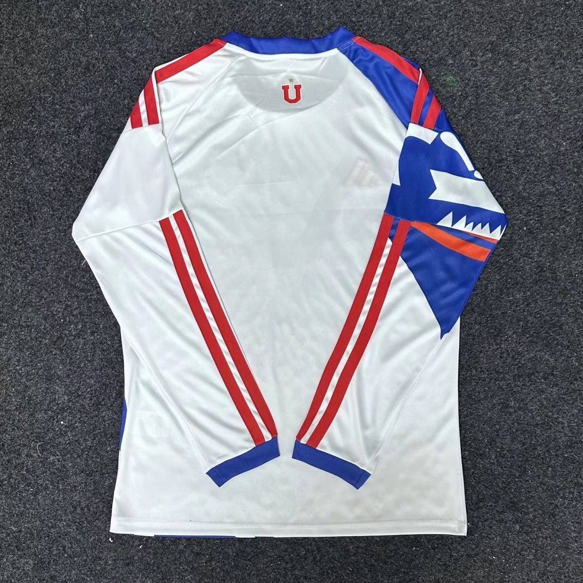 CAMISETA DE LA U DE CHILE MANGA LARGA 26/27