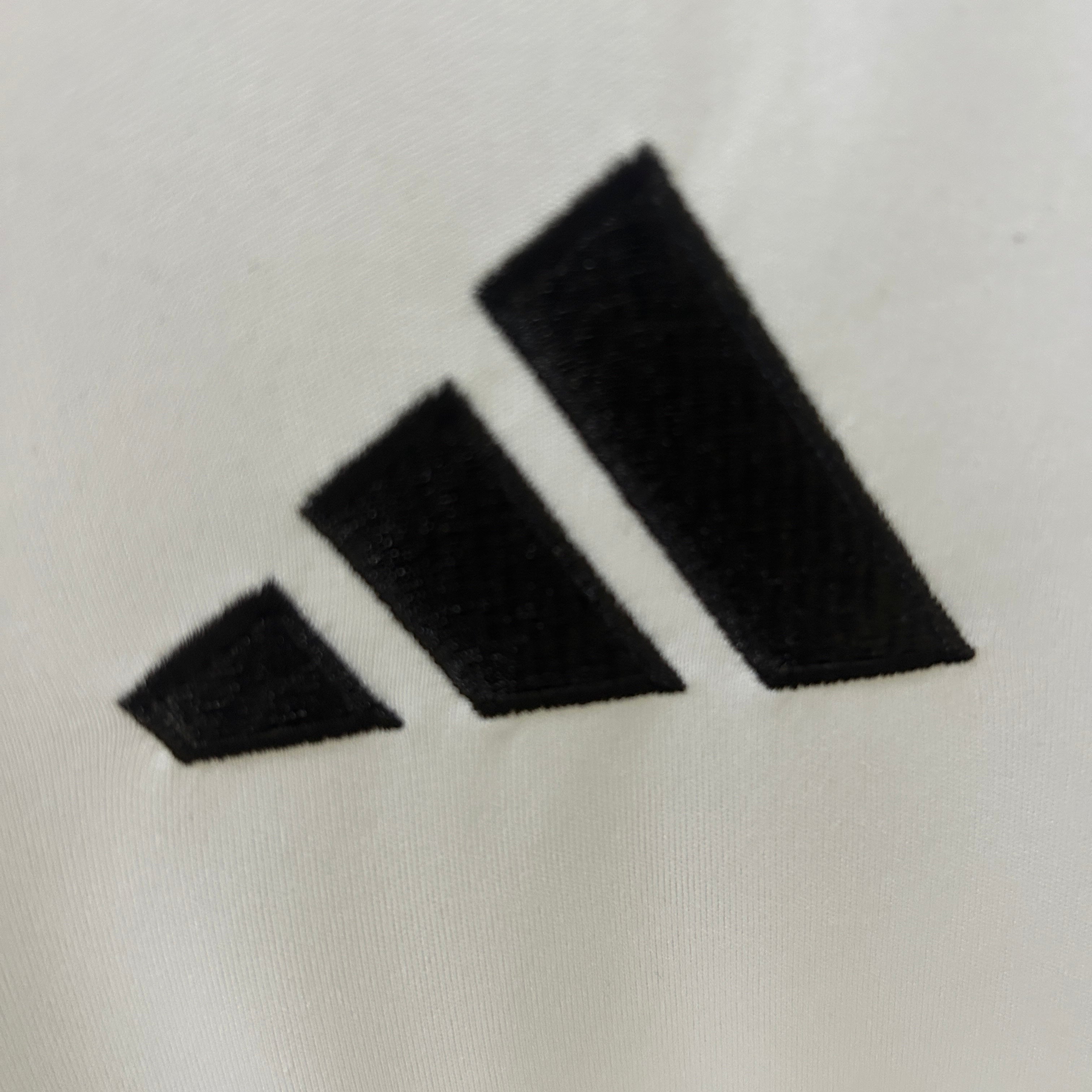 REAL MADRID AWAY JERSEY 25/26 (FAN VERSION)