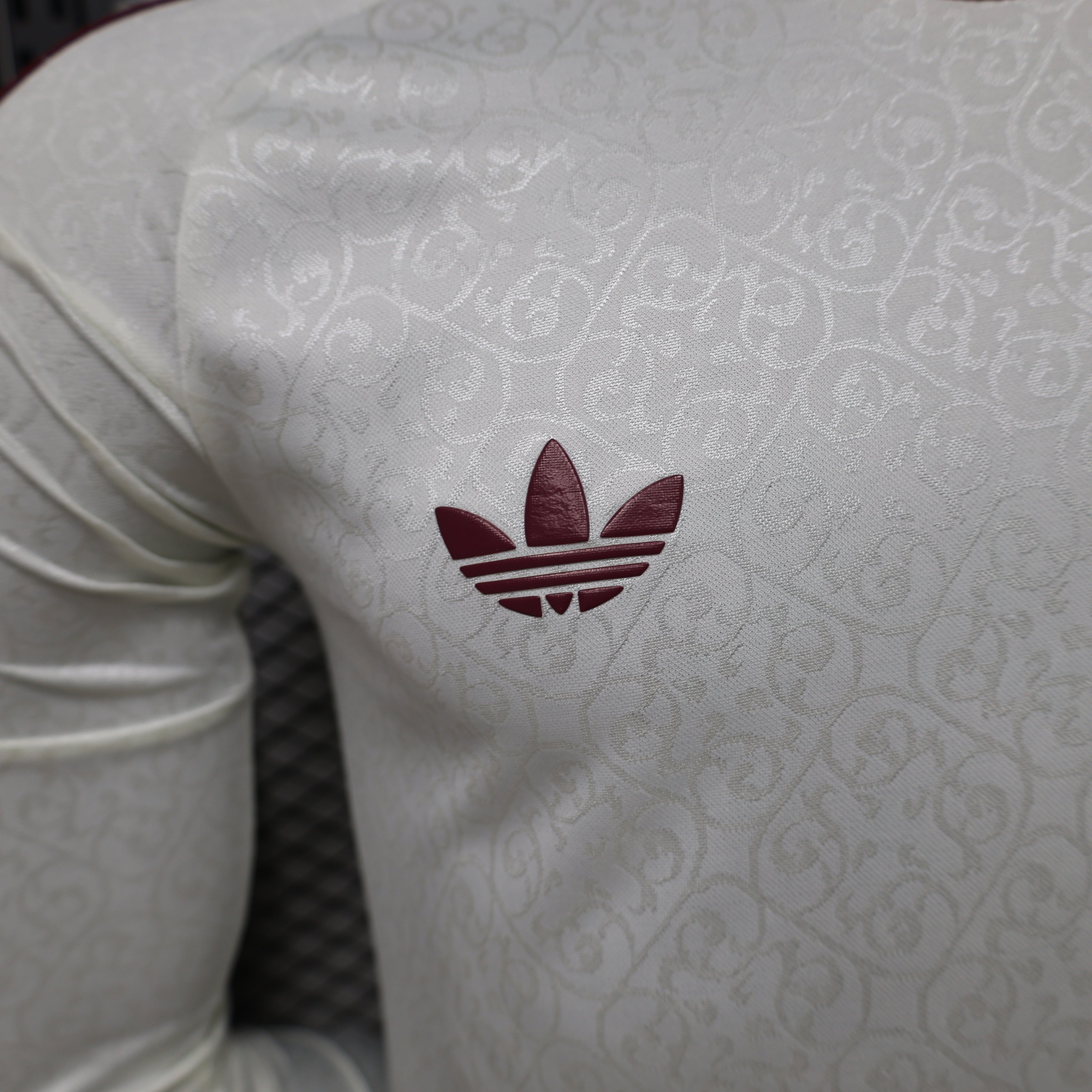 SPAIN LONG-SLEEVED SHIRT AW 2026 MEN'S (PLAYER VERSION)