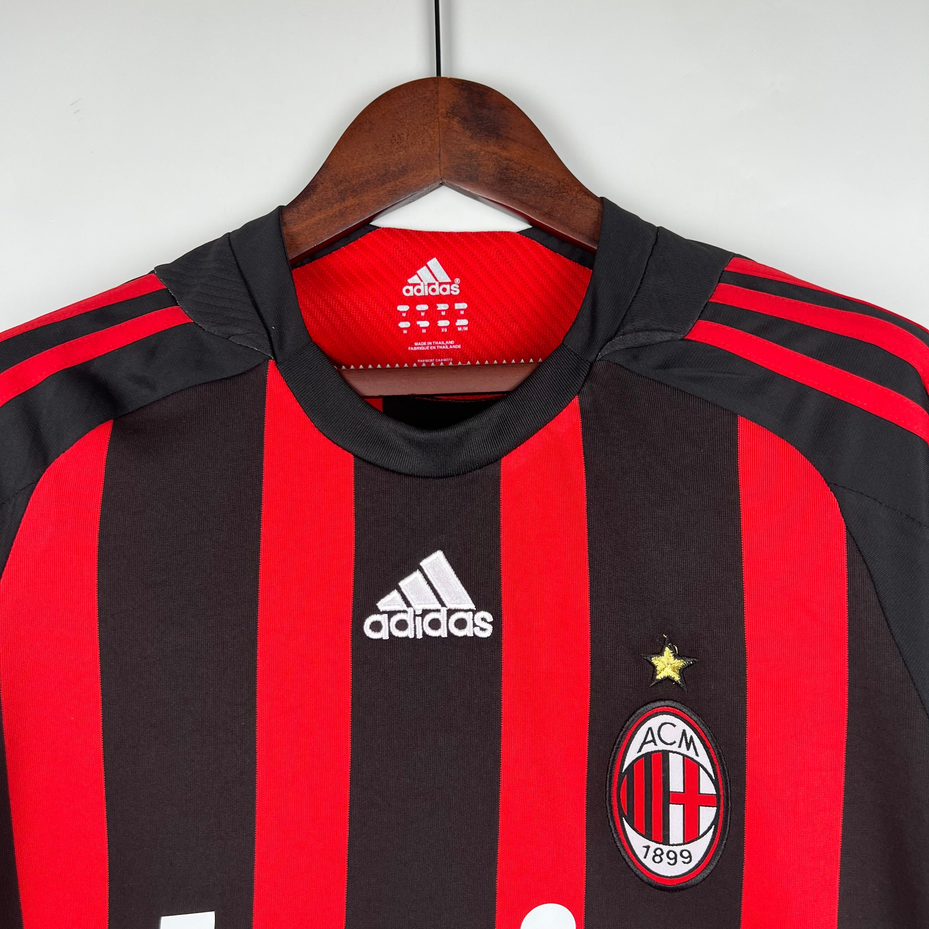 CAMISETA RETRO AC MILAN ll 2008/09