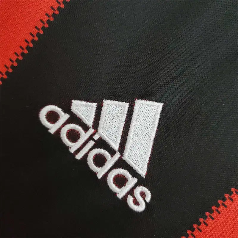 CAMISETA RETRO AC MILAN ll 2010/11