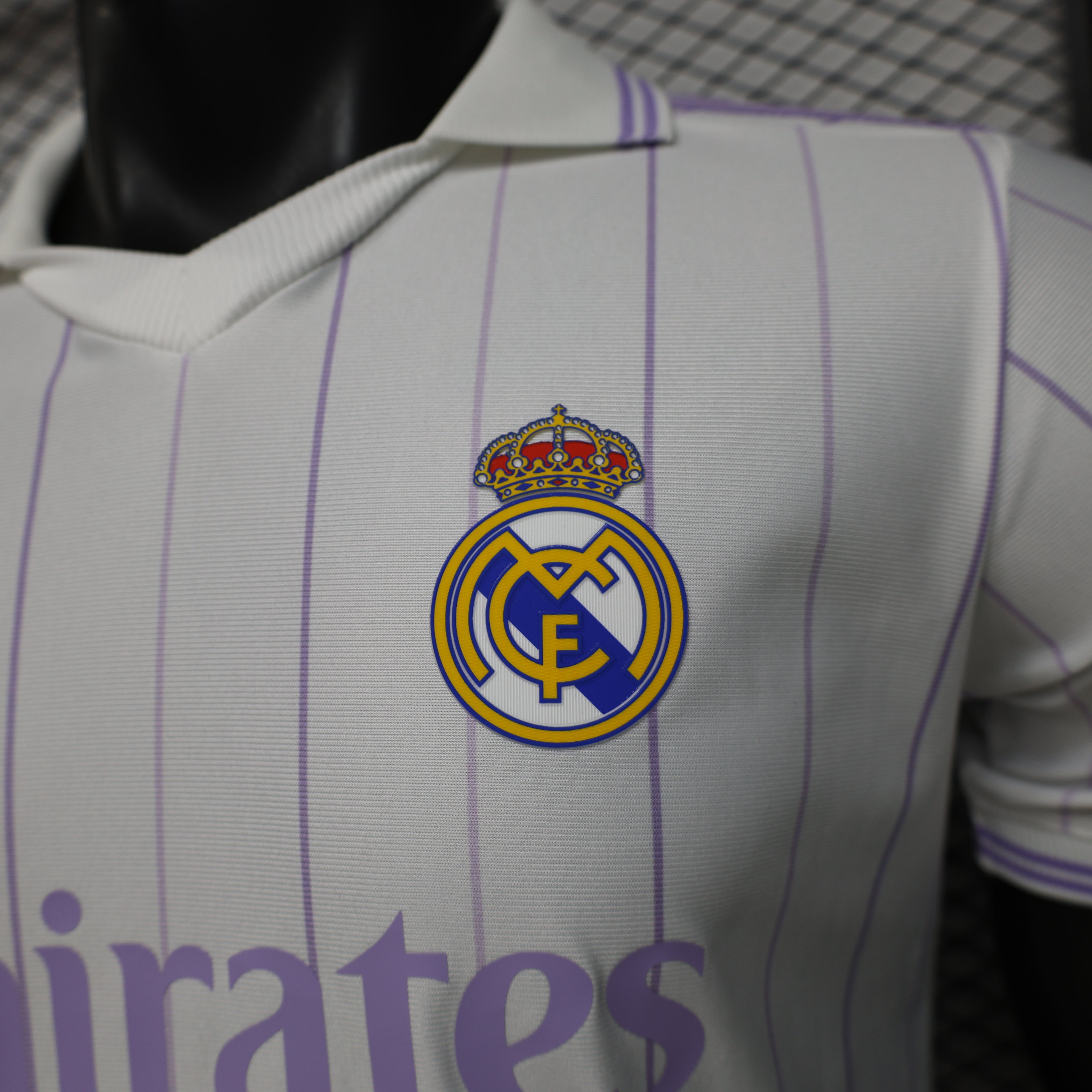 CAMISETA REAL MADRID EDICION ESPECIAL ll  (VERSION JUGADOR)