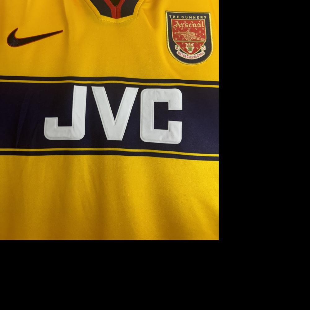 CAMISETA ARSENAL RETRO ll 1997/1999