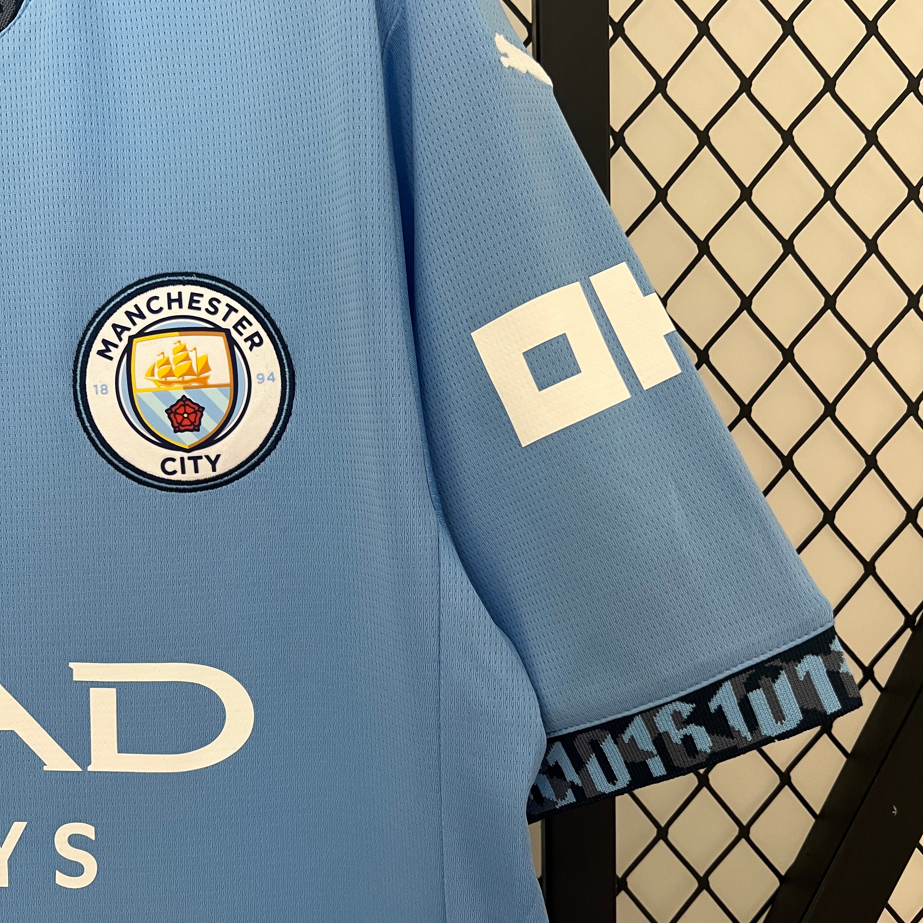 MANCHESTER CITY ll 24/25 (VERSION HINCHA)