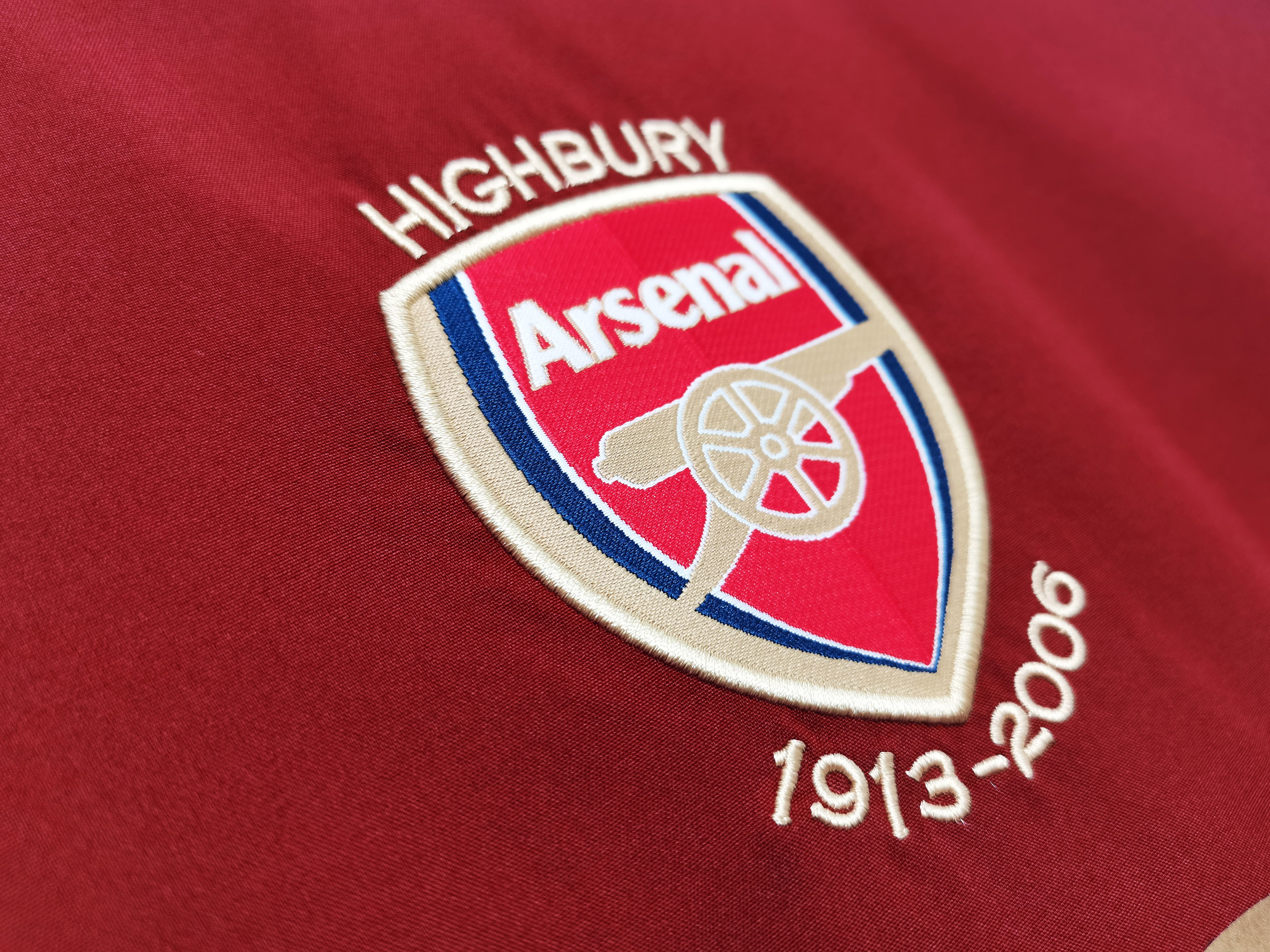 CAMISETA ARSENAL MANGA LARGA ll 2005/06 (VERSION JUGADOR)