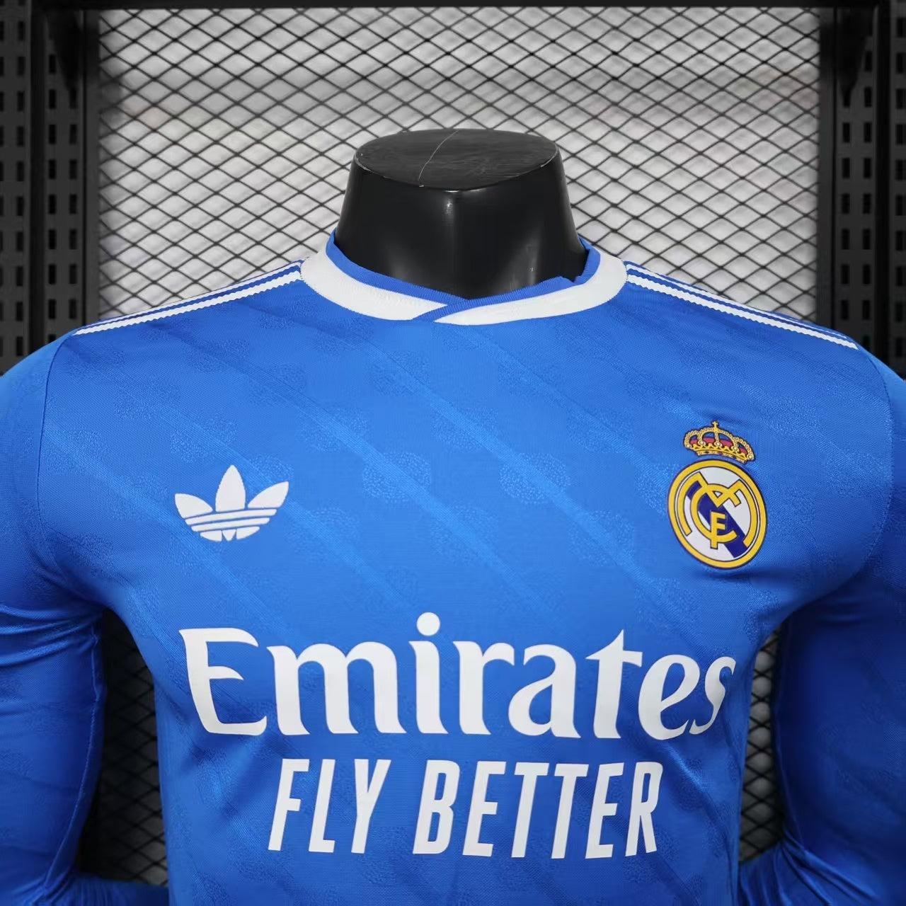 REAL MADRID LONG SLEEVE JERSEY 25/26 (PLAYER VERSION)