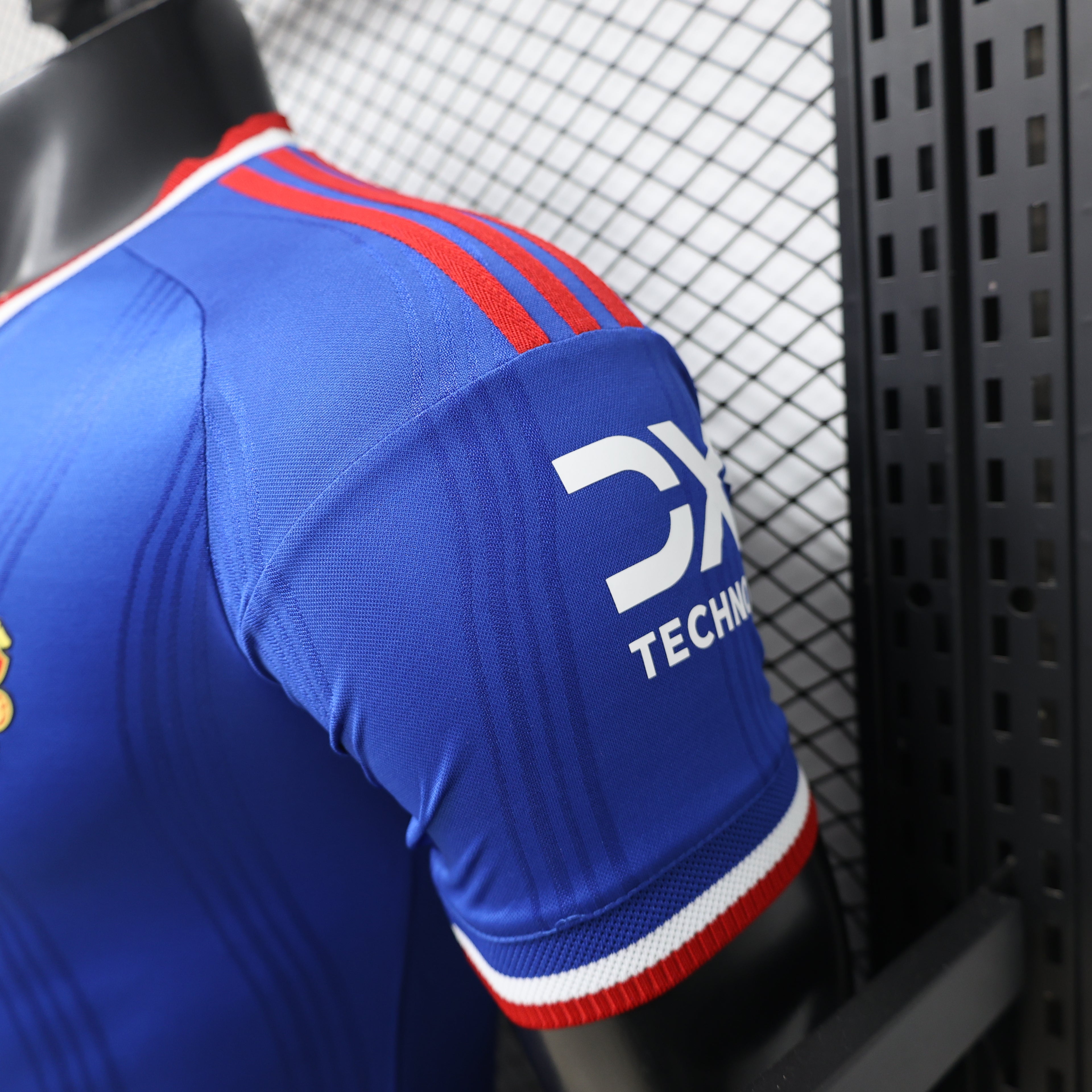 CAMISETA MANCHESTER UNITED ll 26/27 (VERSION JUGADOR)