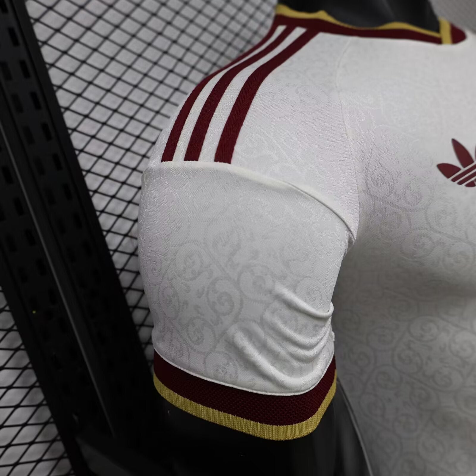 SPAIN AWAY JERSEY 2026 MEN'S (PLAYER VERSION)