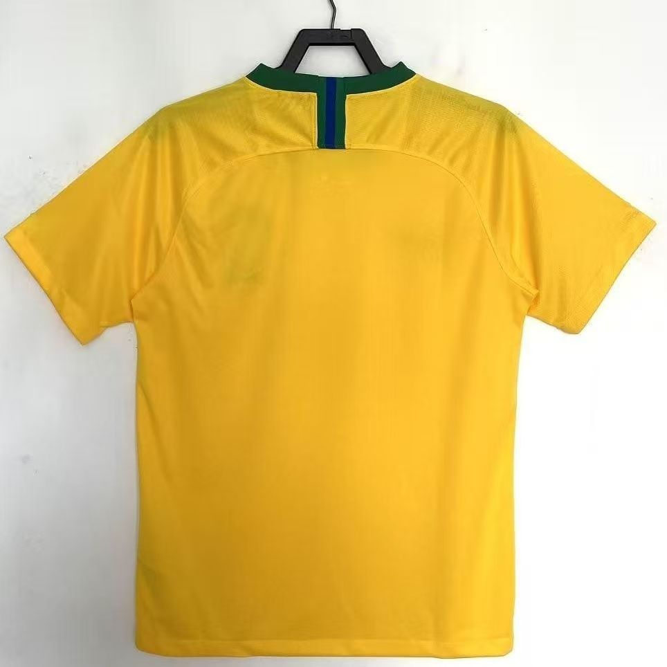 CAMISETA RETRO BRASIL ll 2018