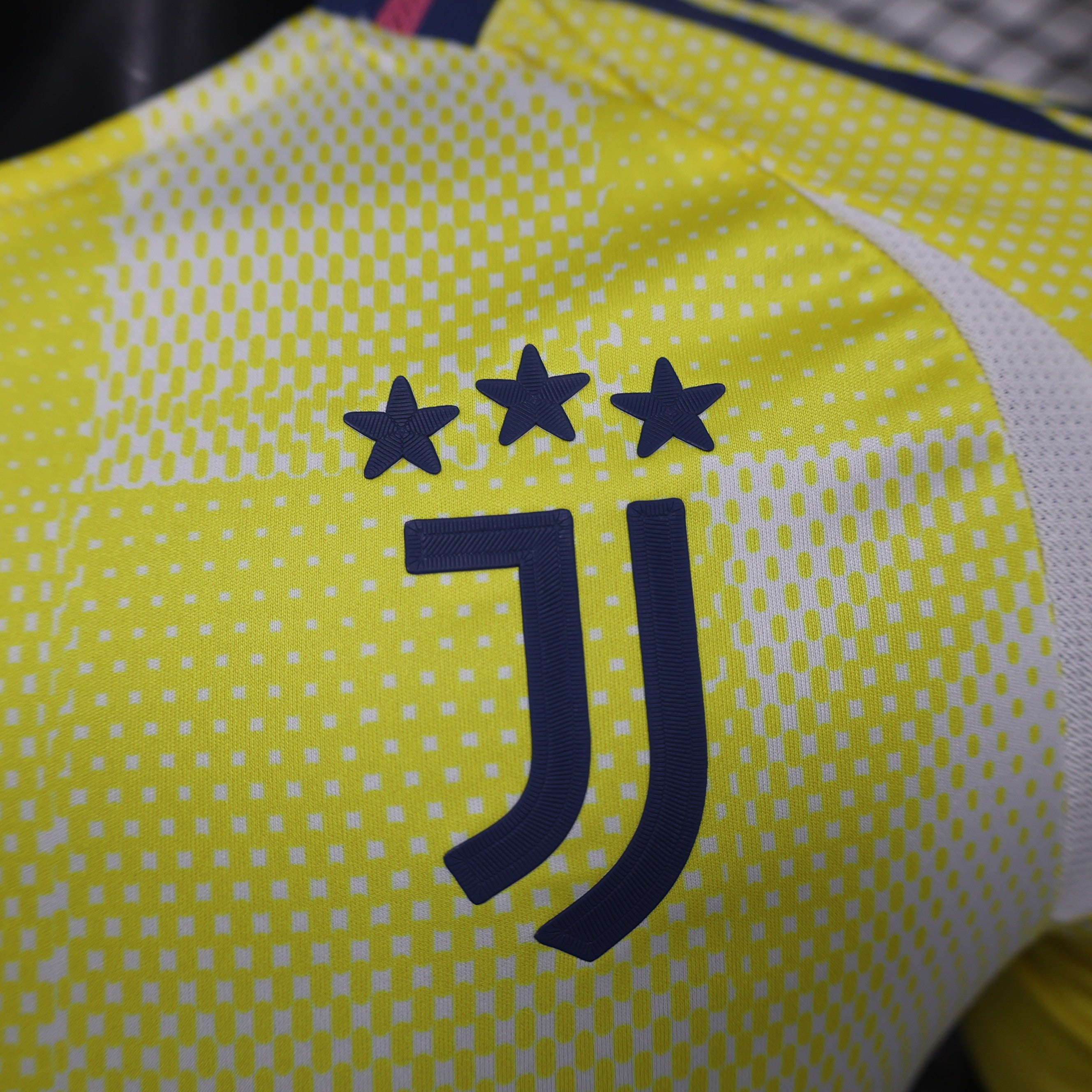 JUVENTUS AWAY JERSEY 24/25 MEN'S (PLAYER VERSION)