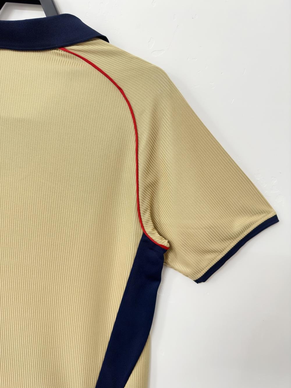 CAMISETA ARSENAL RETRO ll 2001/2002