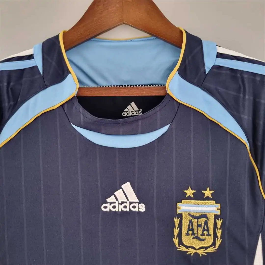 ARGENTINA RETRO JERSEY ll 2006 (FAN VERSION)