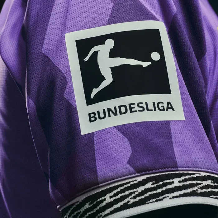 CAMISETA BORUSSIA DORTMUND GOLERO ll 2026/27 (VERSION JUGADOR)