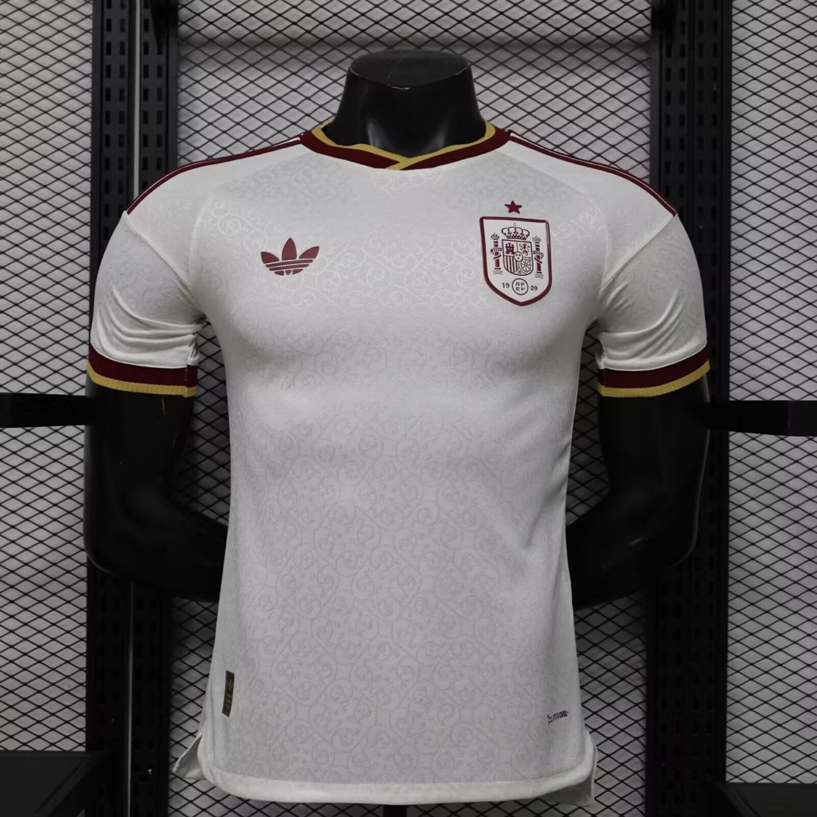 SPAIN AWAY JERSEY 2026 MEN'S (PLAYER VERSION)
