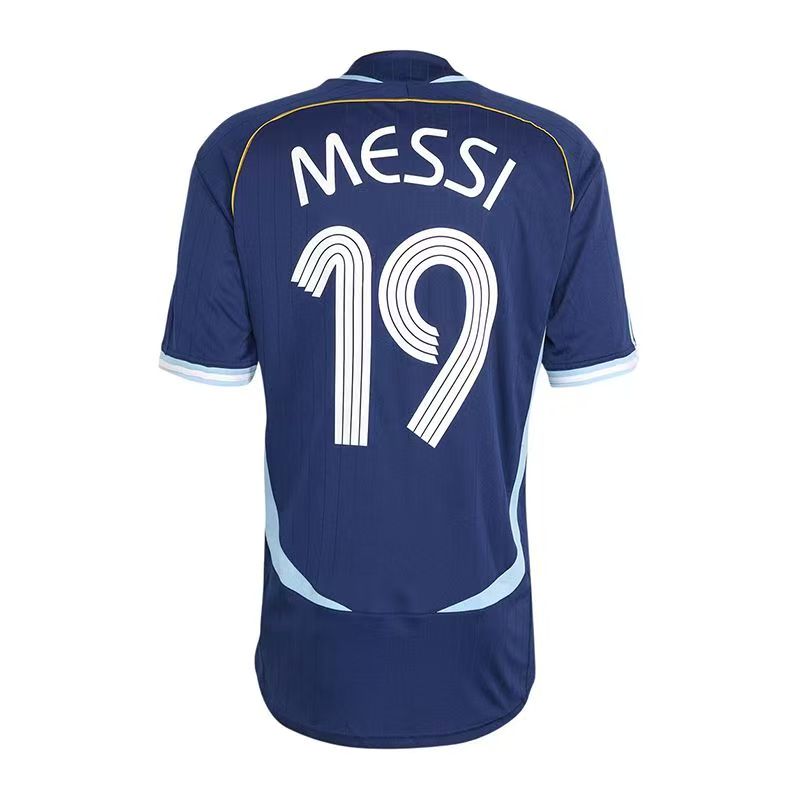 CAMISETA ARGENTINA ll RETRO 2005/06