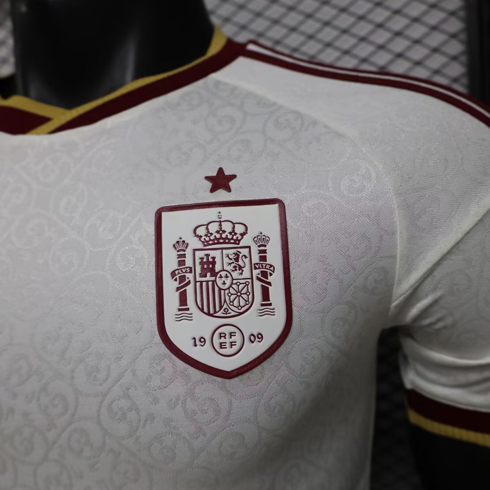 SPAIN AWAY JERSEY 2026 MEN'S (PLAYER VERSION)