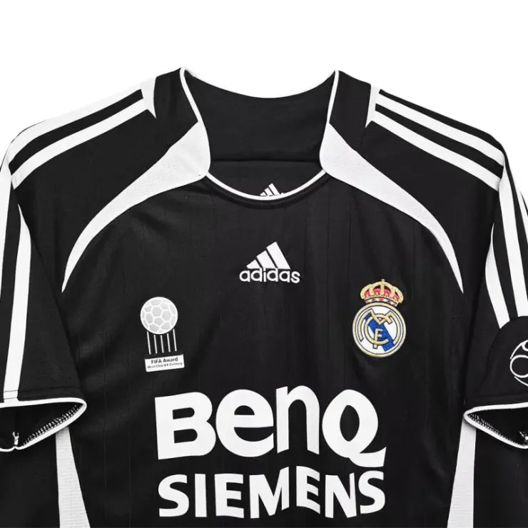 CAMISETA RETRO REAL MADRID ll 2006/07