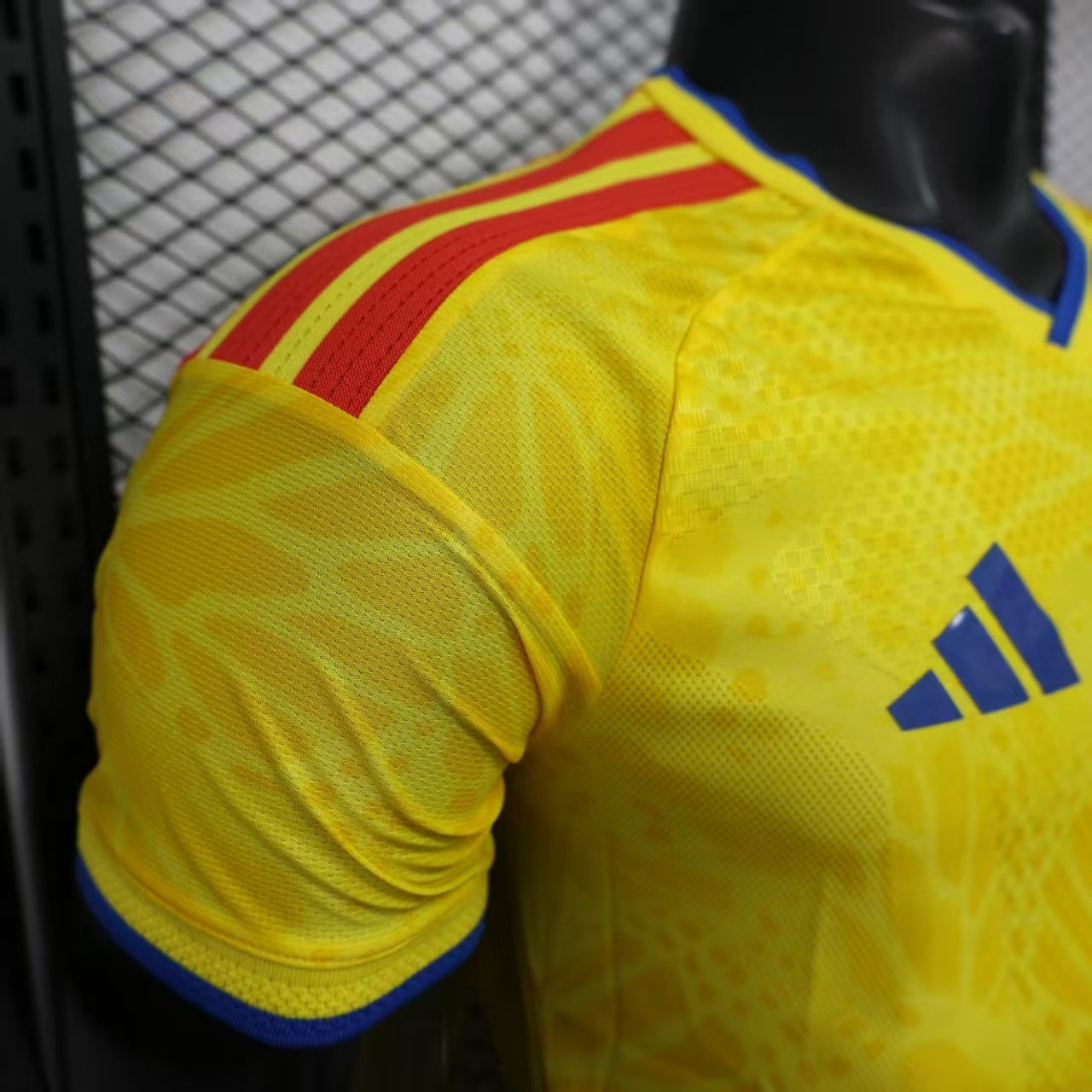 COLOMBIA 2026 MEN'S HOME JERSEY (PLAYER VERSION)