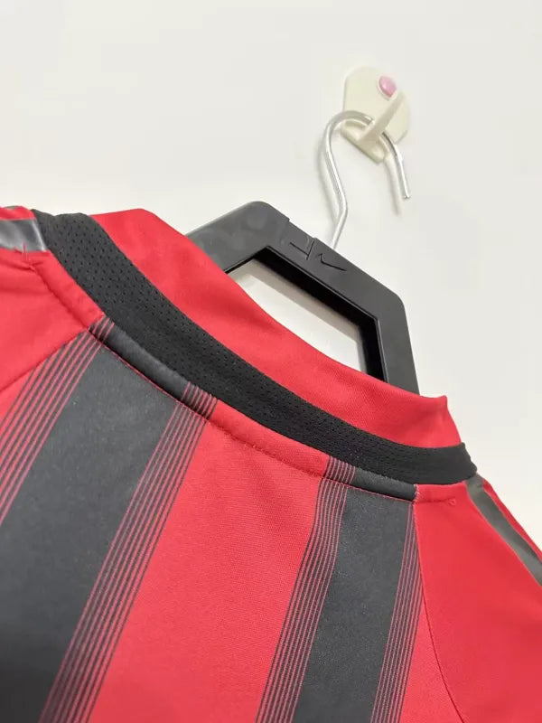 CAMISETA RETRO AC MILAN ll 2004/05