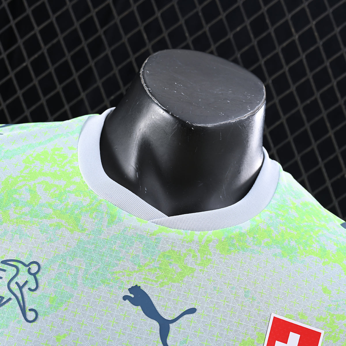 CAMISETA SUIZA II 2026 HOMBRE (VERSIÓN JUGADOR)