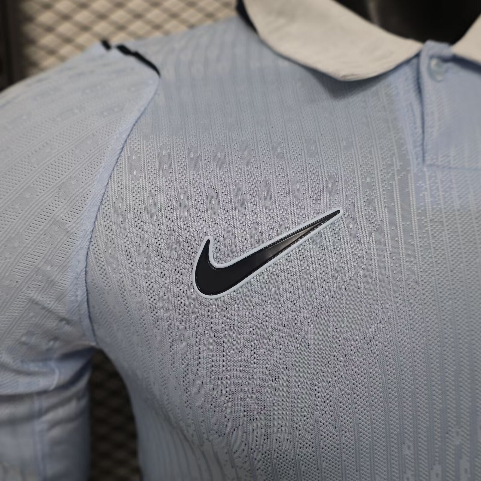 URUGUAY LONG SLEEVE JERSEY 2026 WORLD CUP (PLAYER VERSION)