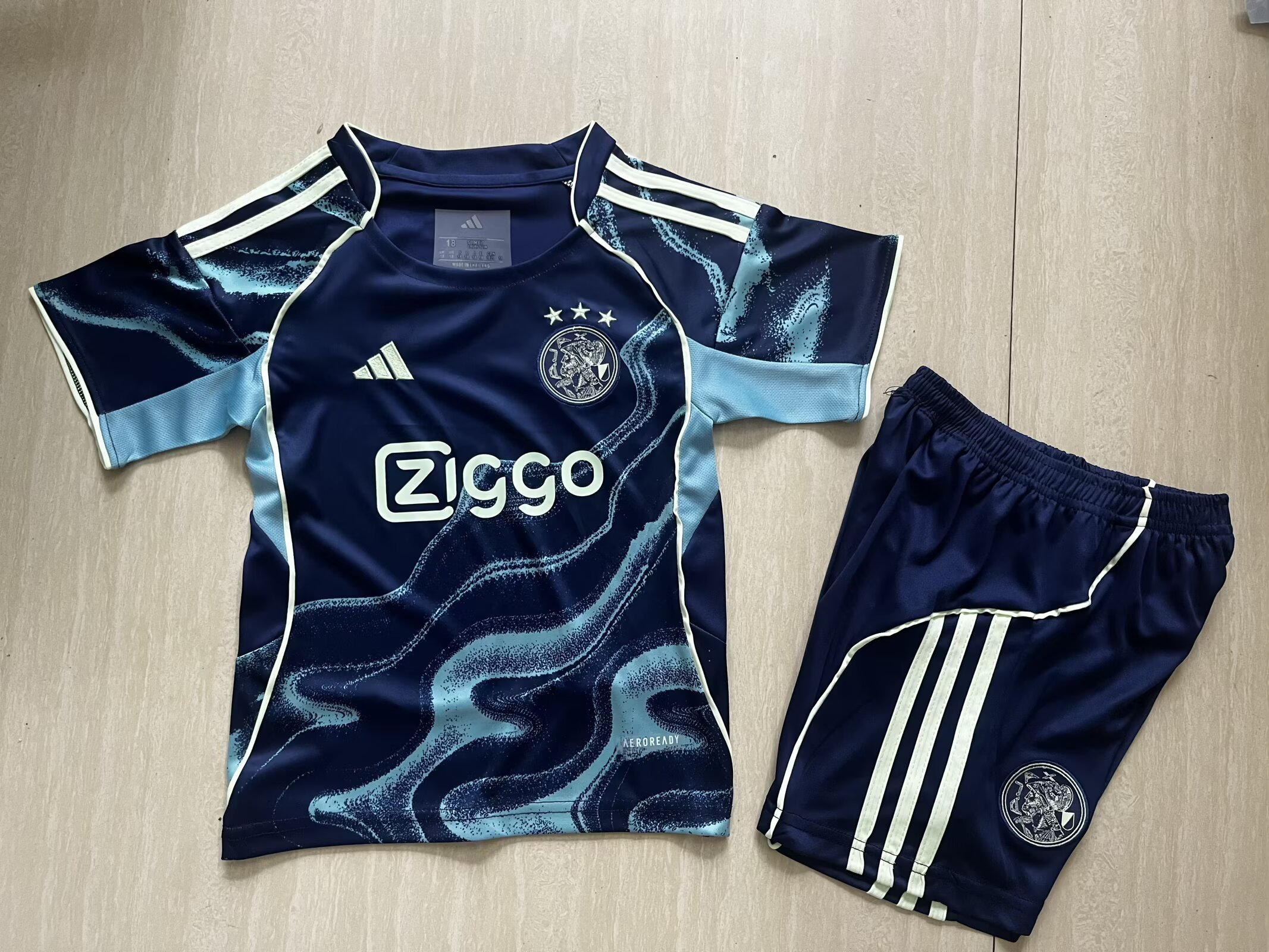 AJAX SET II 25/26 (KIDS VERSION)