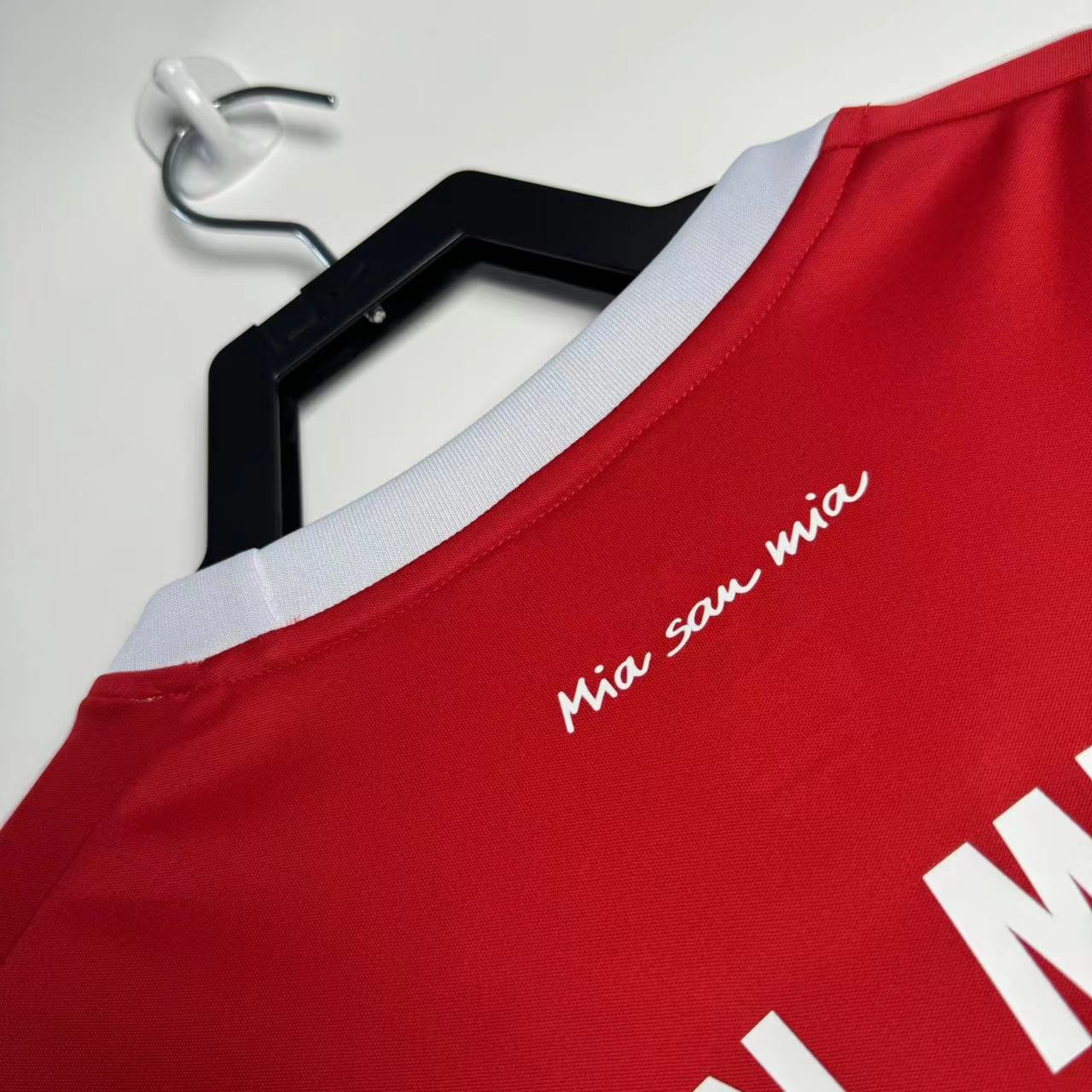 CAMISETA BAYERN MUNICH RETRO  ll 2017/2018