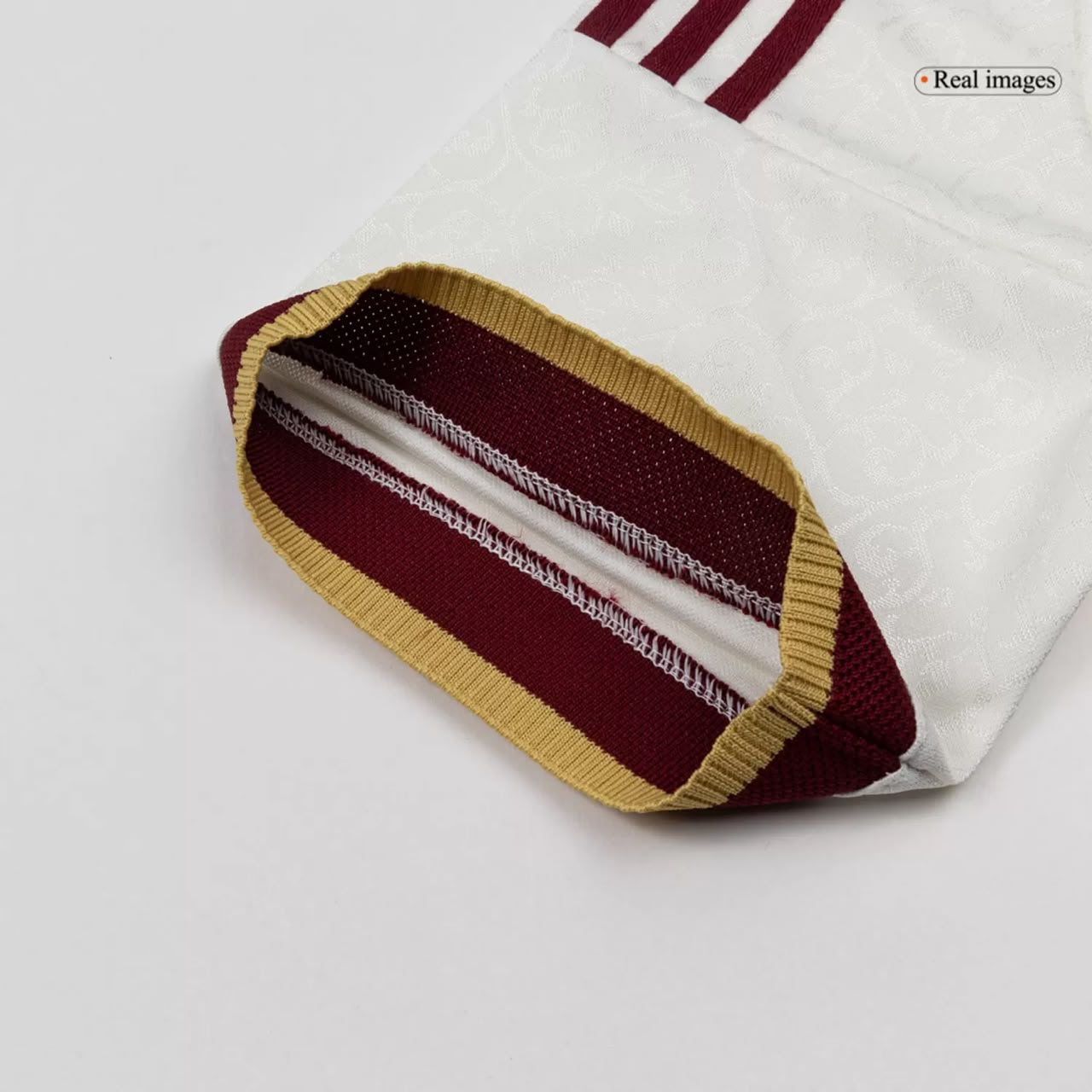CAMISETA ESPAÑA BLANCA CAMPEON DEL MUNDO 2026 CON PARCHE