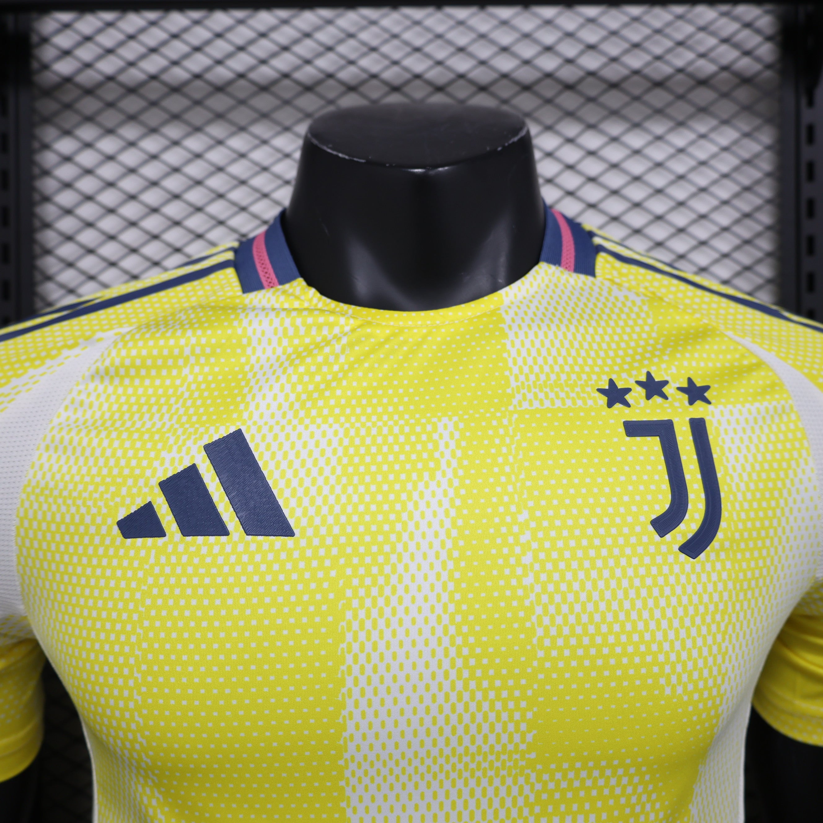 JUVENTUS AWAY JERSEY 24/25 MEN'S (PLAYER VERSION)