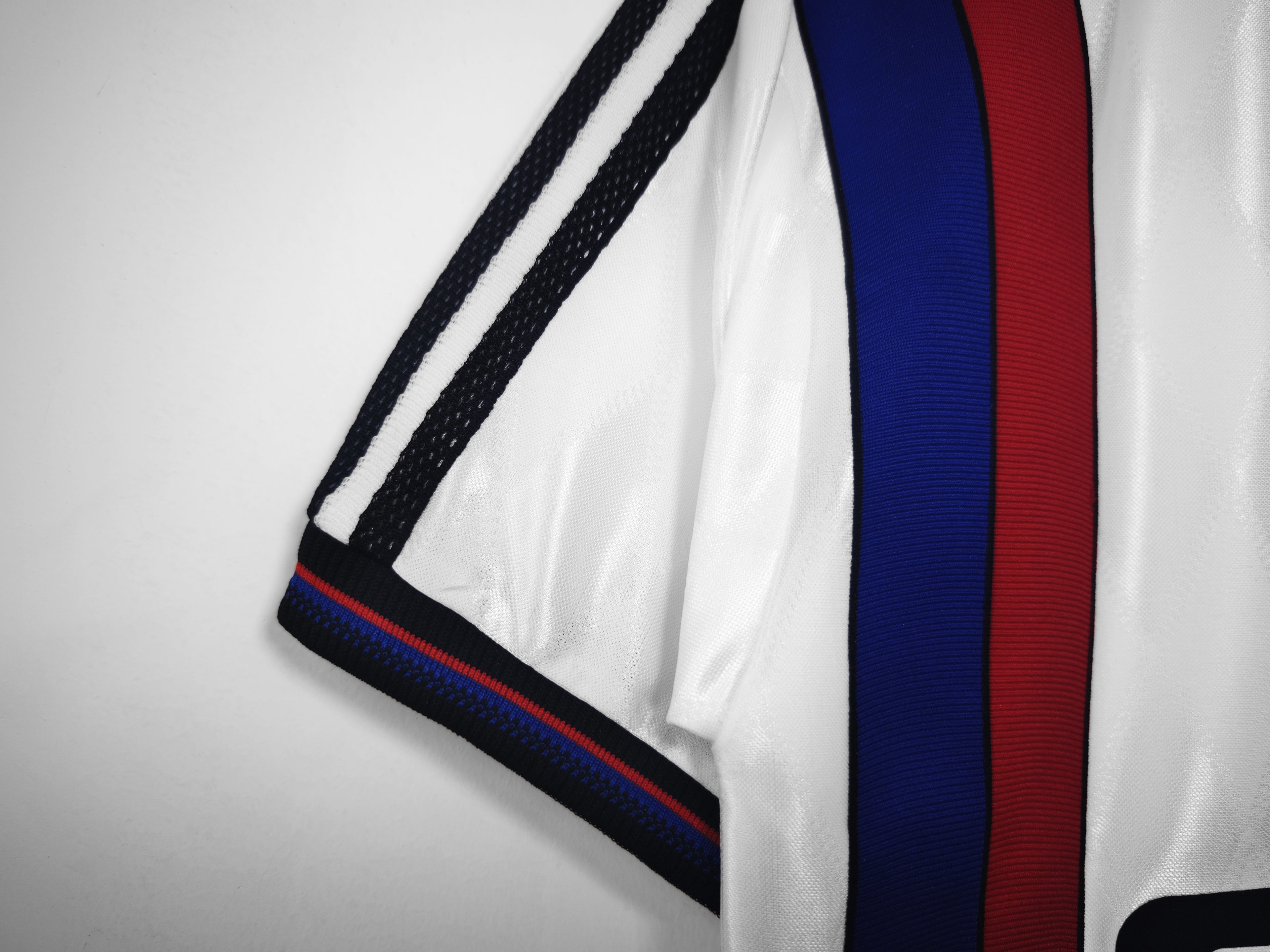 CAMISETA BAYERN MUNICH RETRO  ll 1996/1998