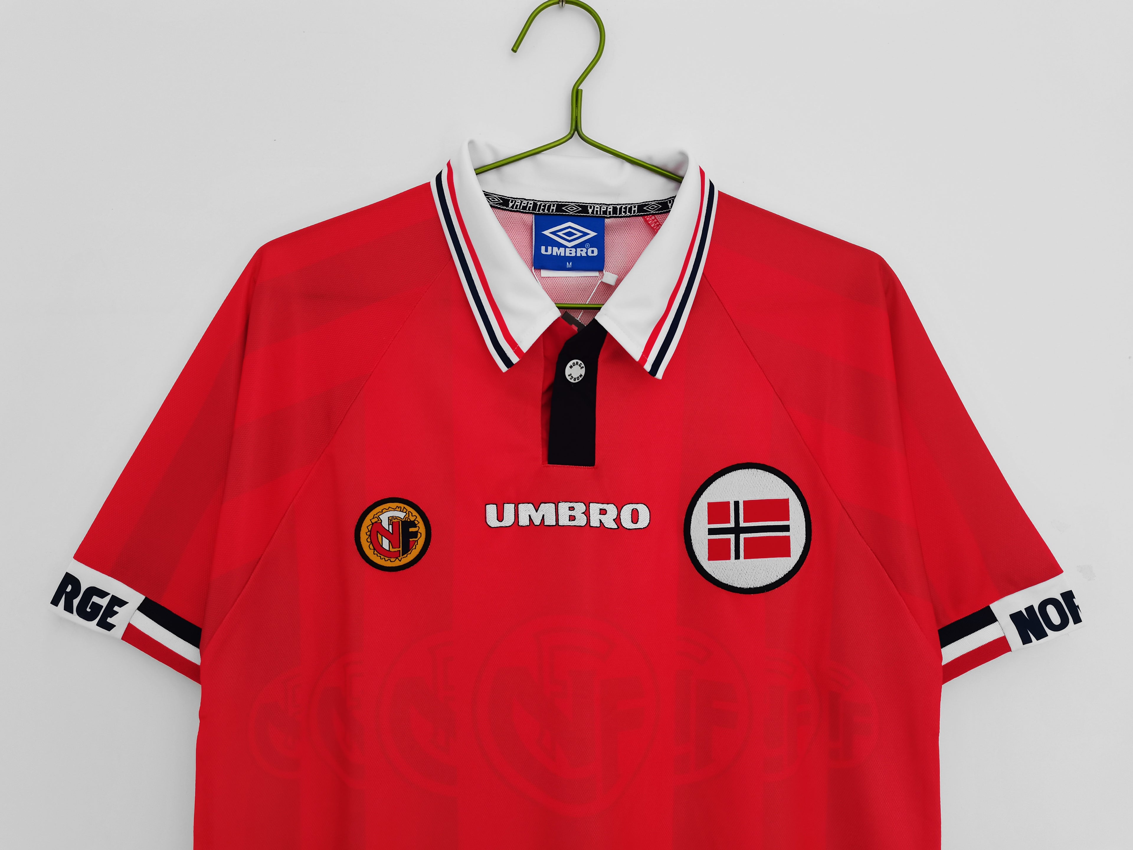 CAMISETA NORUEGA RETR0  ll 1998/1999