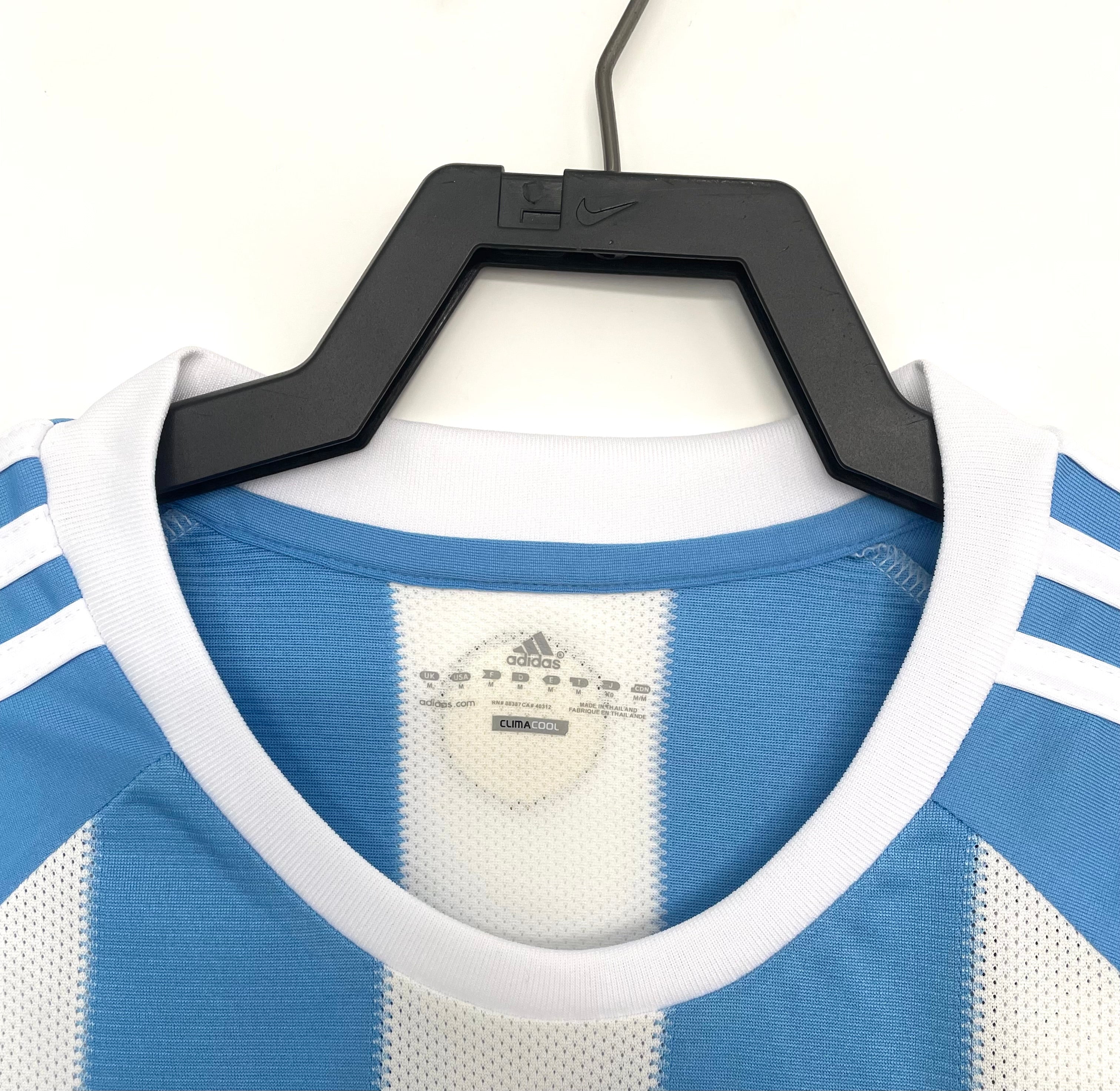 CAMISETA ARGENTINA RETRO ll 2010/2011