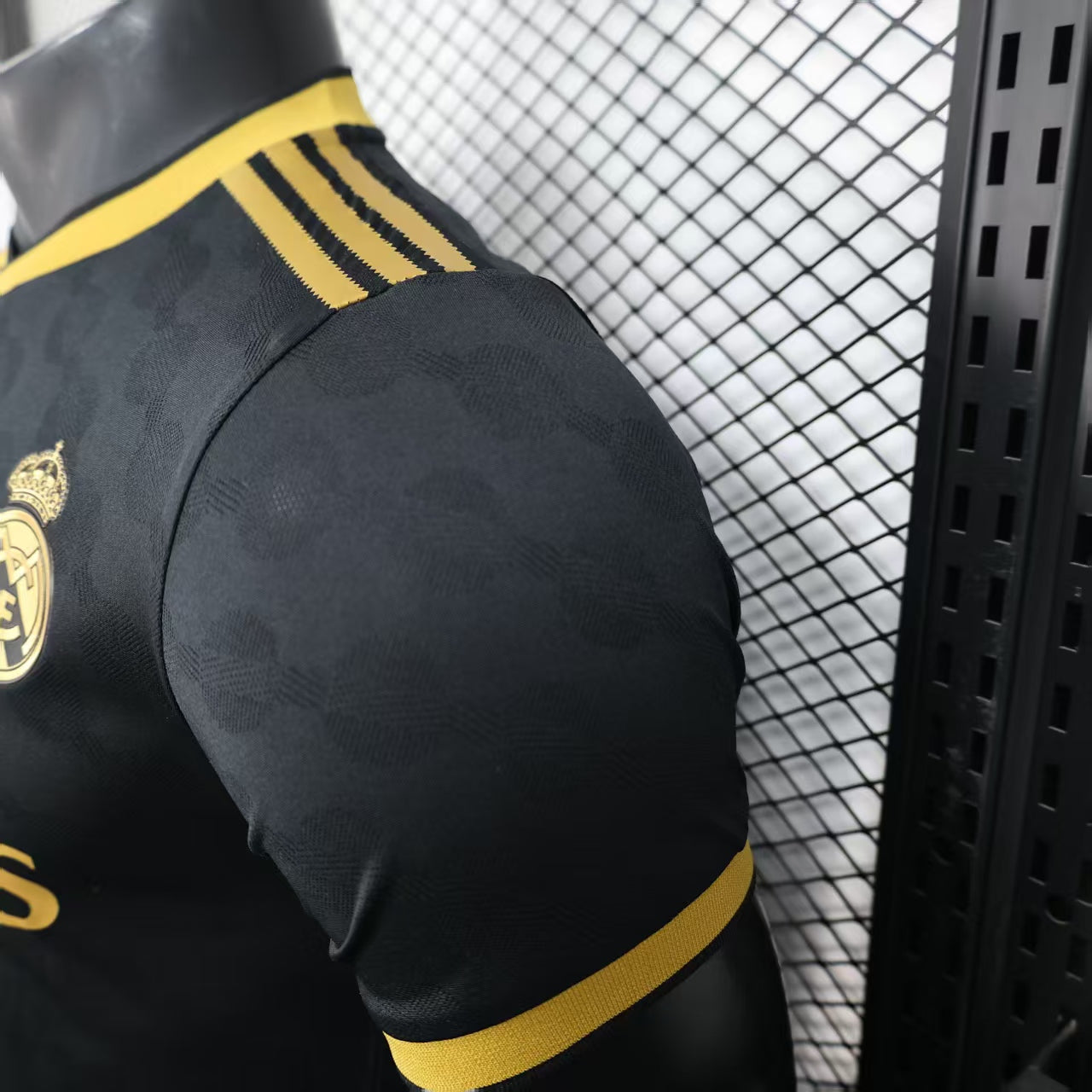 REAL MADRID SPECIAL EDITION JERSEY ll 25/26 (PLAYER VERSION)