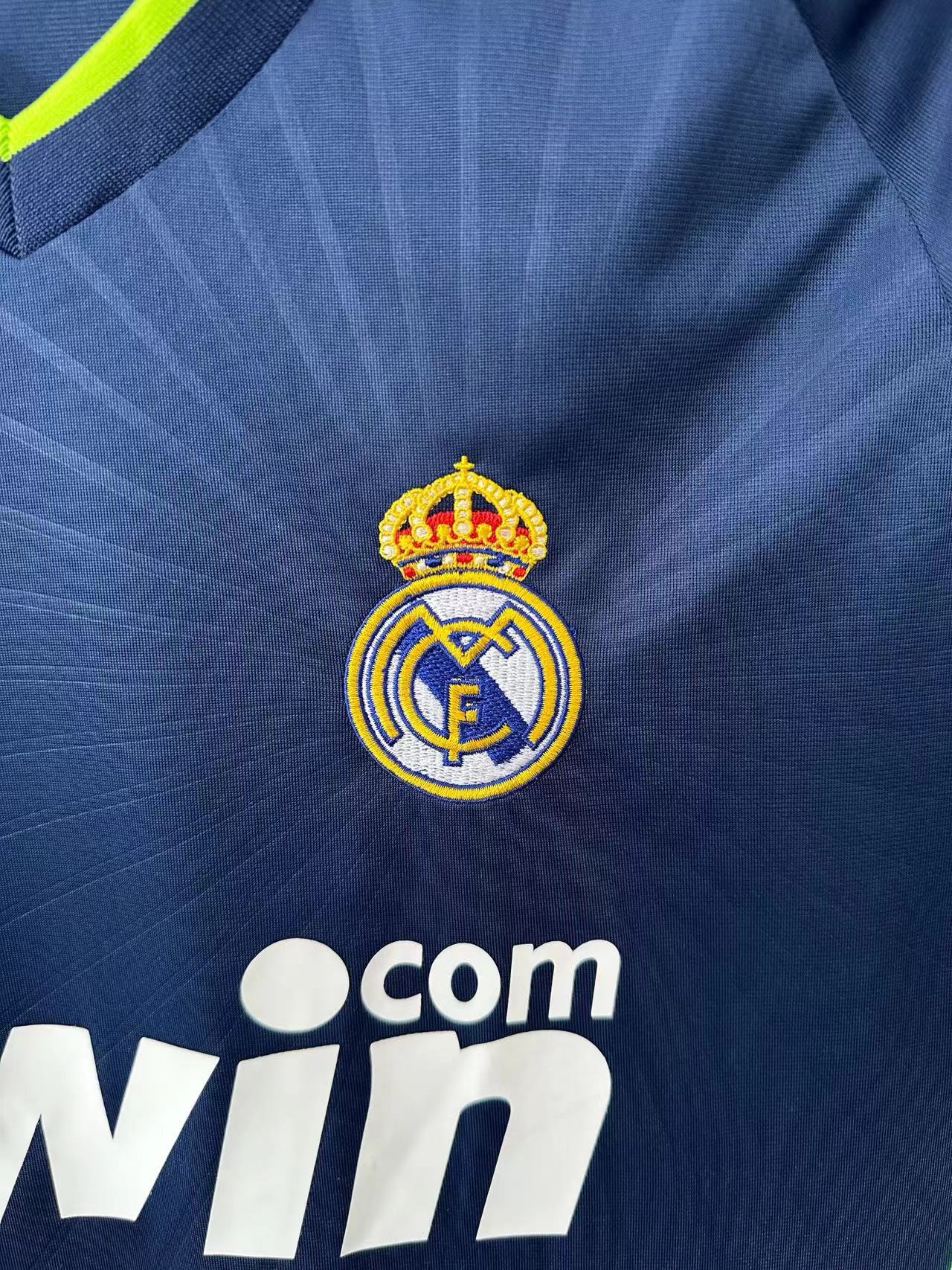 REAL MADRID RETRO AWAY JERSEY 2010/11