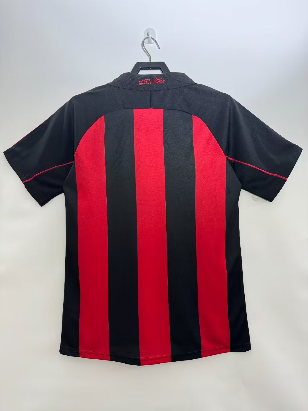 CAMISETA RETRO AC MILAN ll 2000/02