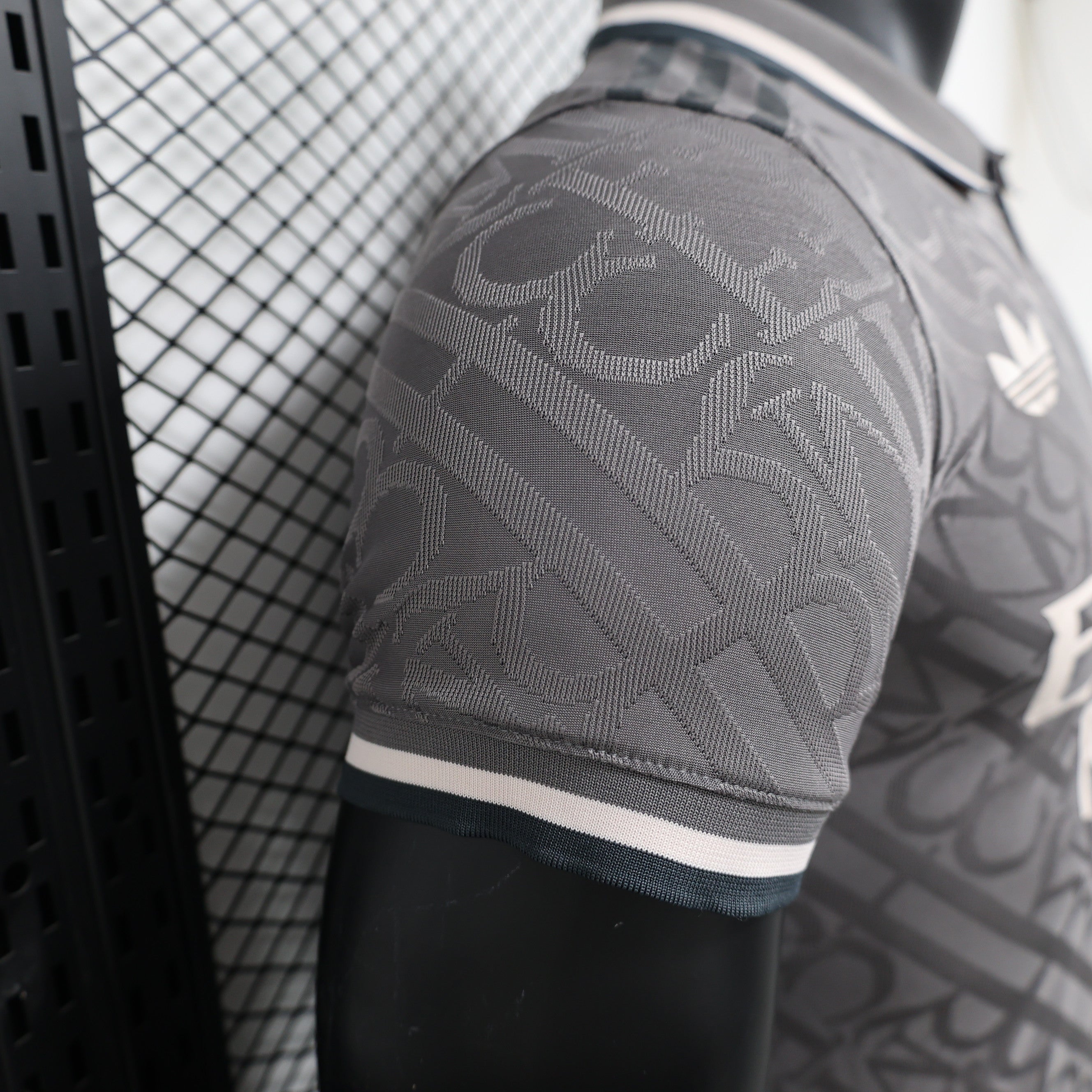 REAL MADRID AWAY JERSEY 24/25 (PLAYER VERSION)