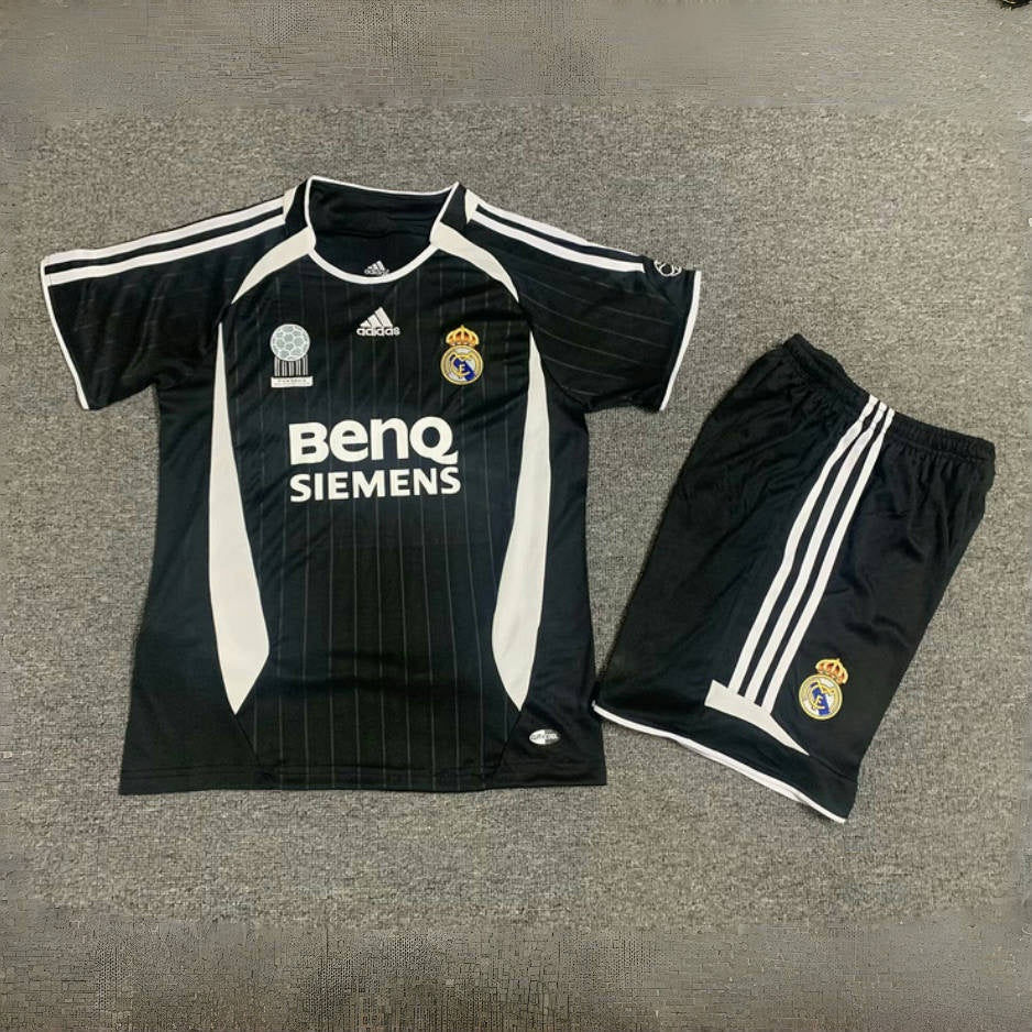 REAL MADRID AWAY KIT 2006/07 KIDS VERSION