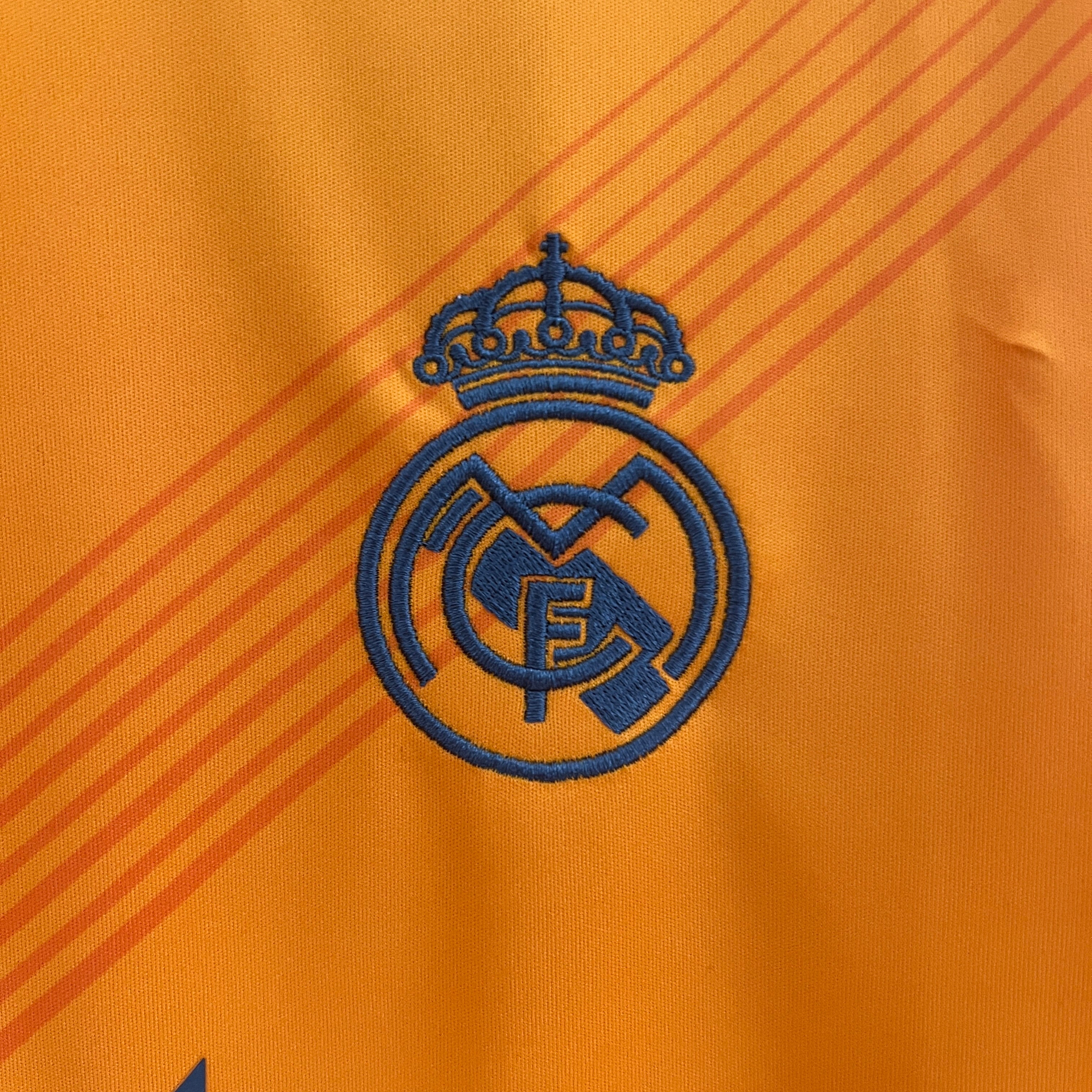 REAL MADRID AWAY JERSEY 24/25 (FAN VERSION)