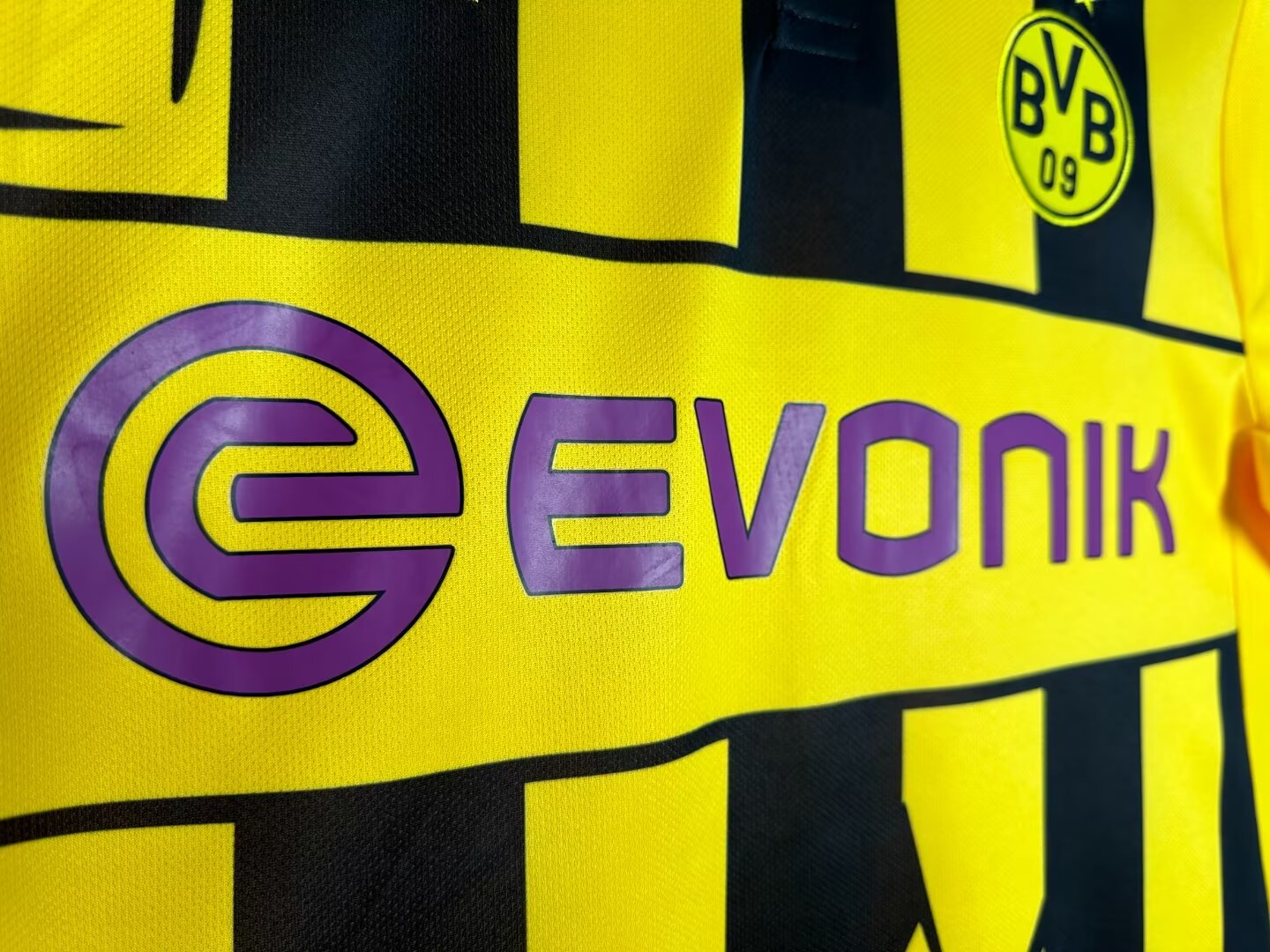 CAMISETA BORUSSIA DORTMUND RETRO ll  2012/2013