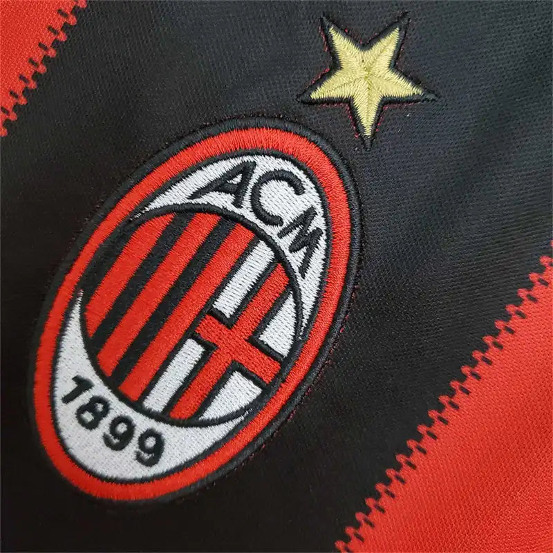 CAMISETA RETRO AC MILAN ll 2010/11