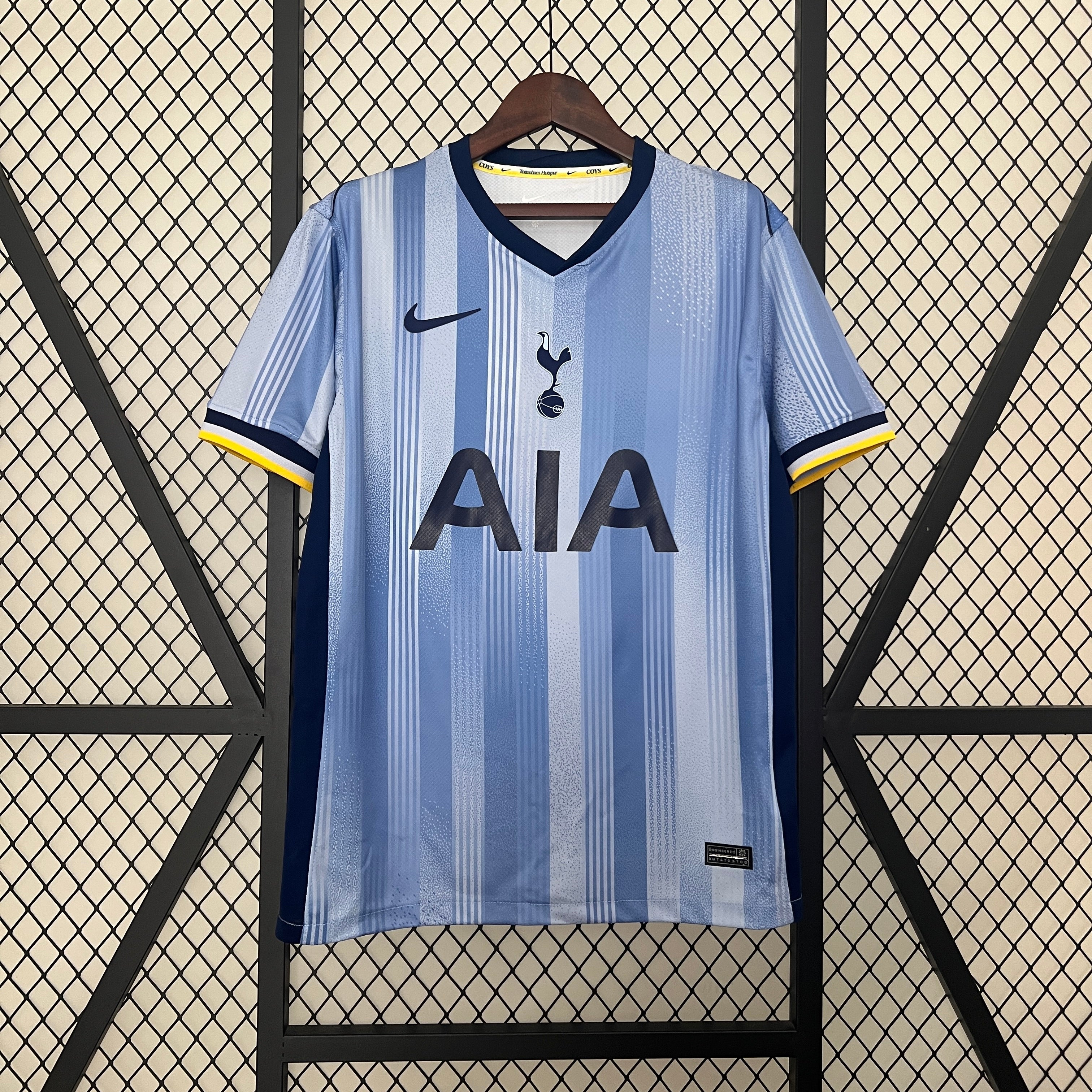TOTTENHAM ll 24/25 (VERSION HINCHA)