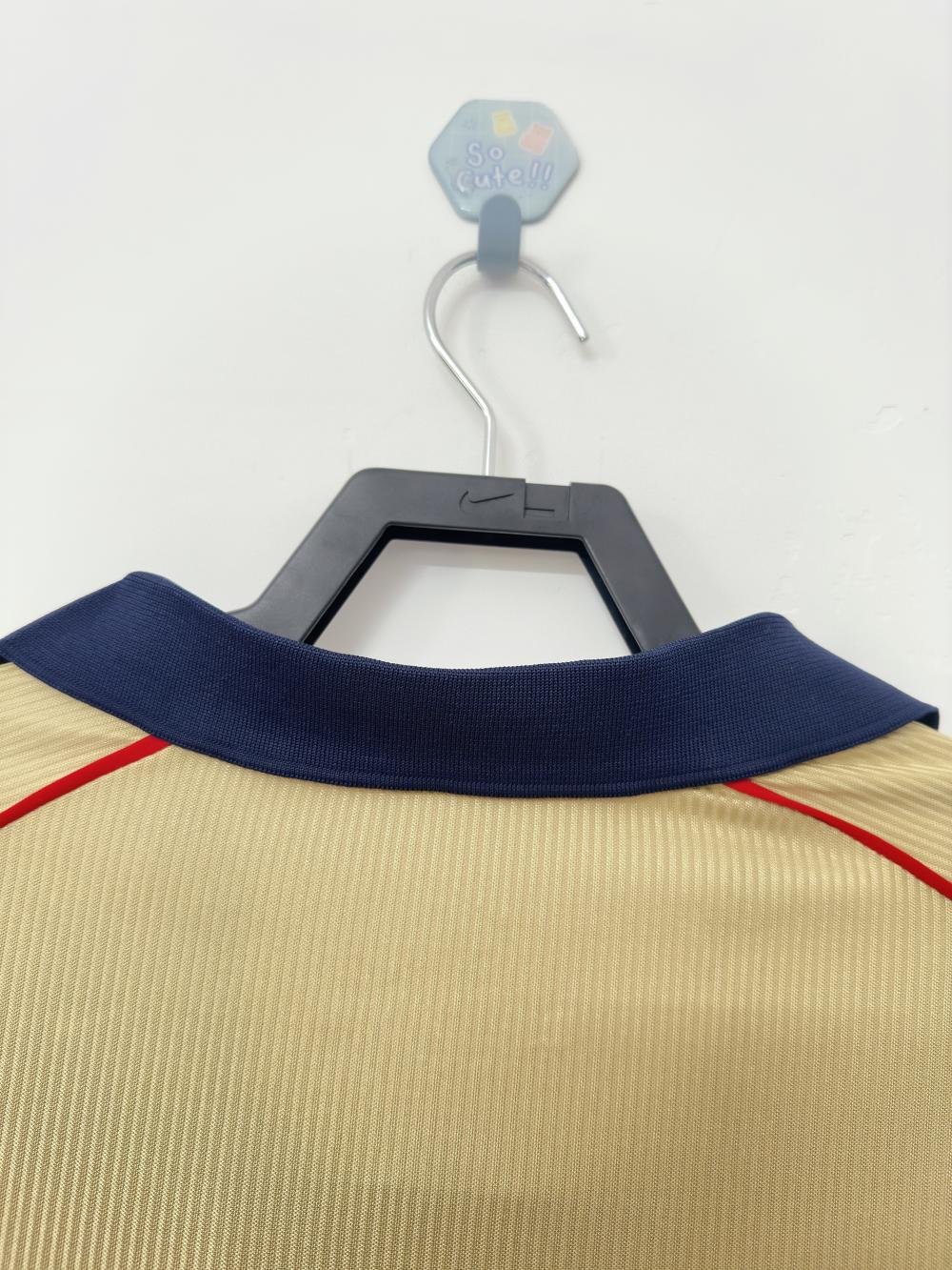 CAMISETA ARSENAL RETRO ll 2001/2002