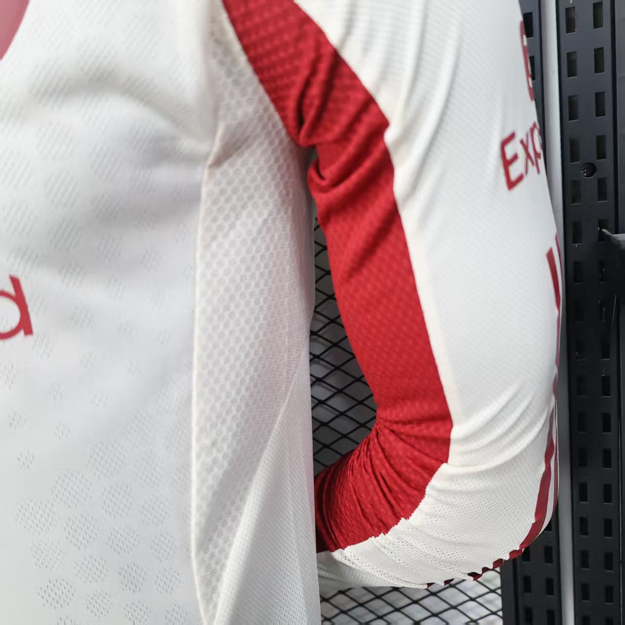 LIVERPOOL LONG SLEEVE JERSEY 25/26 (PLAYER VERSION)
