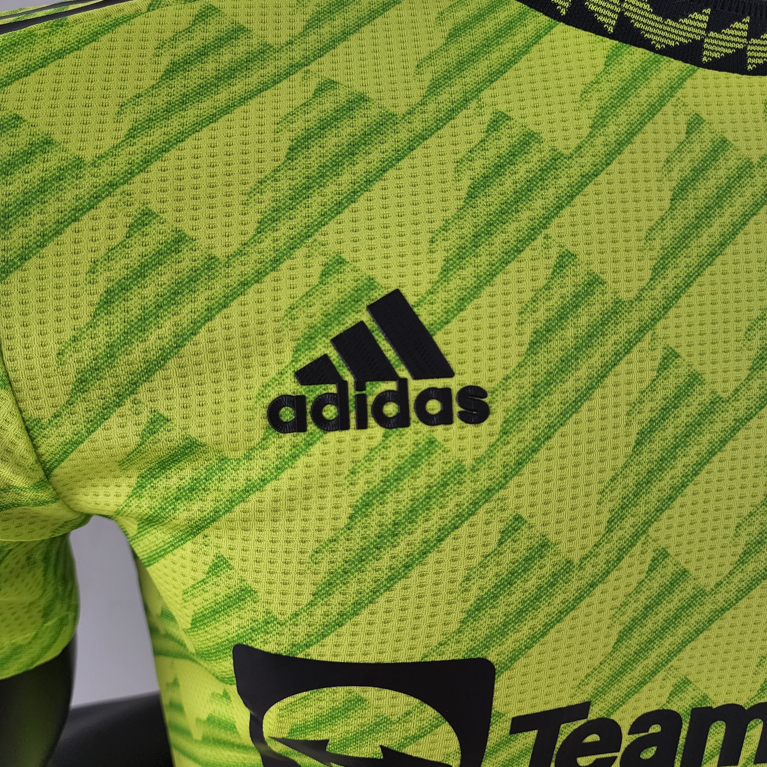 MANCHESTER UNITED II JERSEY 22/23 (PLAYER VERSION)