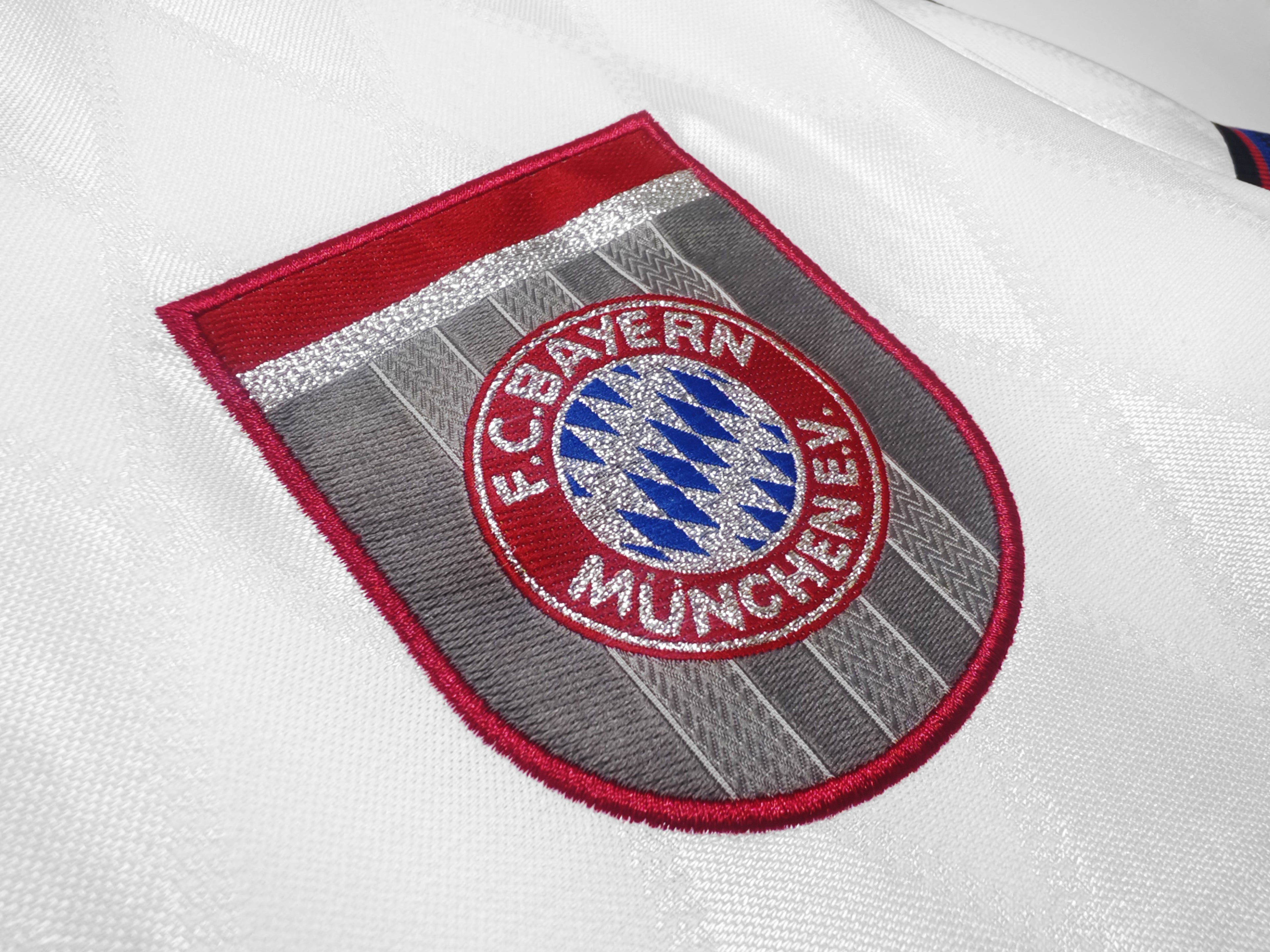 CAMISETA BAYERN MUNICH RETRO  ll 1996/1998